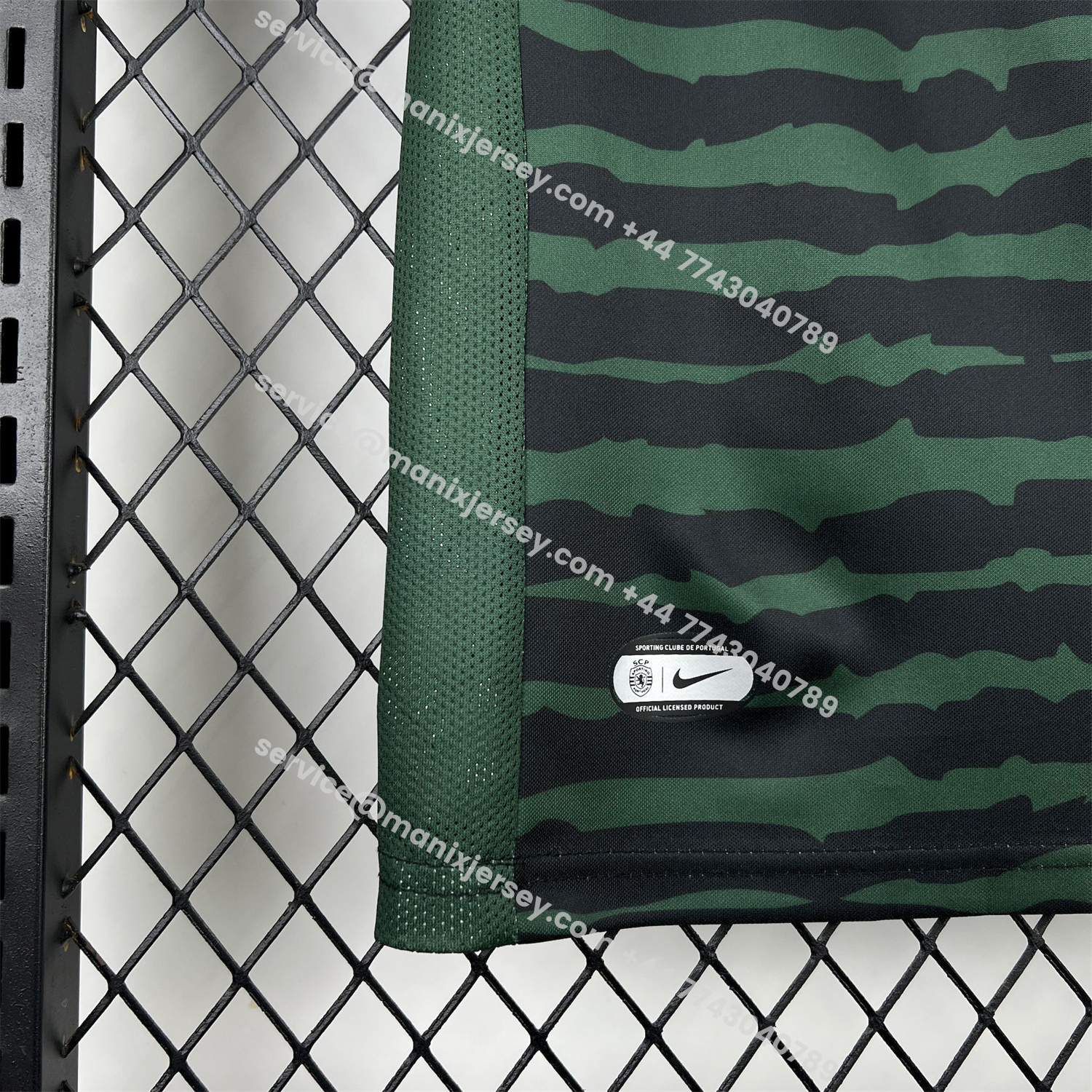 ManixJersey.com | Sporting CP 25-26 Goalkeeper Green And Black Kids Kit -Customize Name, Number and Patch | Worldwide Shipping