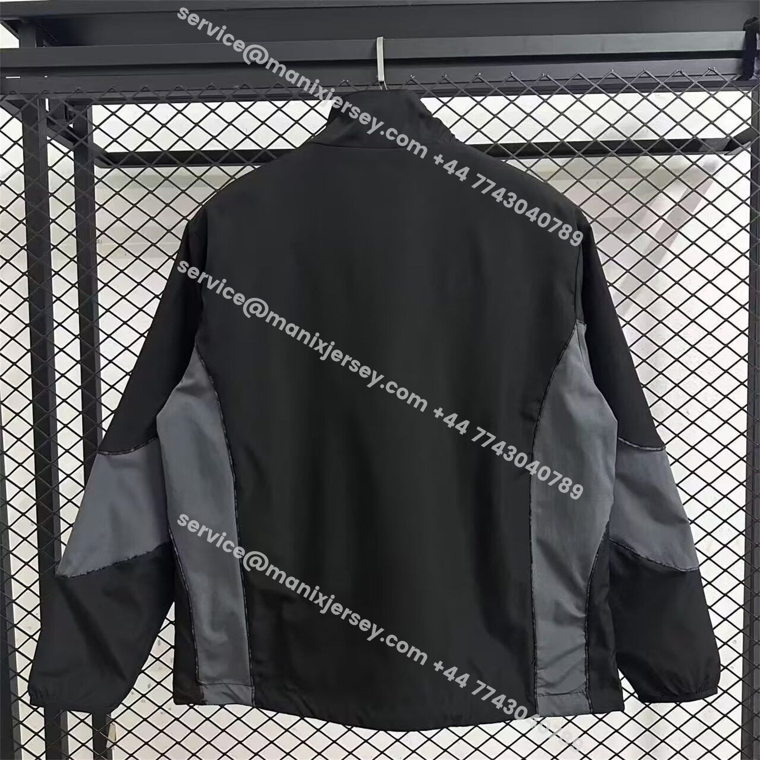 ManixJersey.com | Dortmund 25-26 Black and Gray Double-Sided Training Windbreaker Jacket -Customize Name, Number and Patch | Worldwide Shipping
