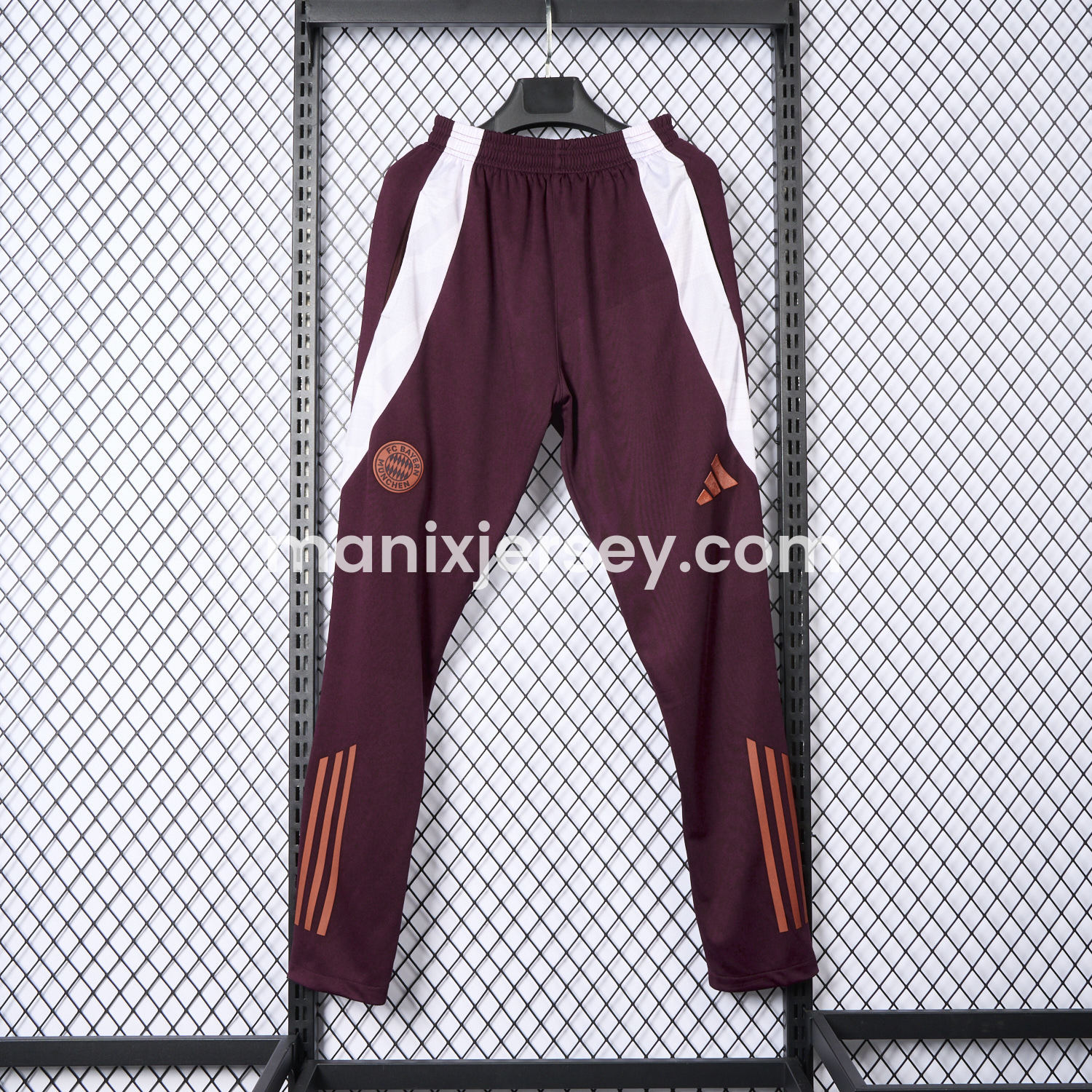 ManixJersey.com | Bayern Munich 24-25 Burgundy Training Pants - Player Version -Customize Name, Number and Patch | Worldwide Shipping