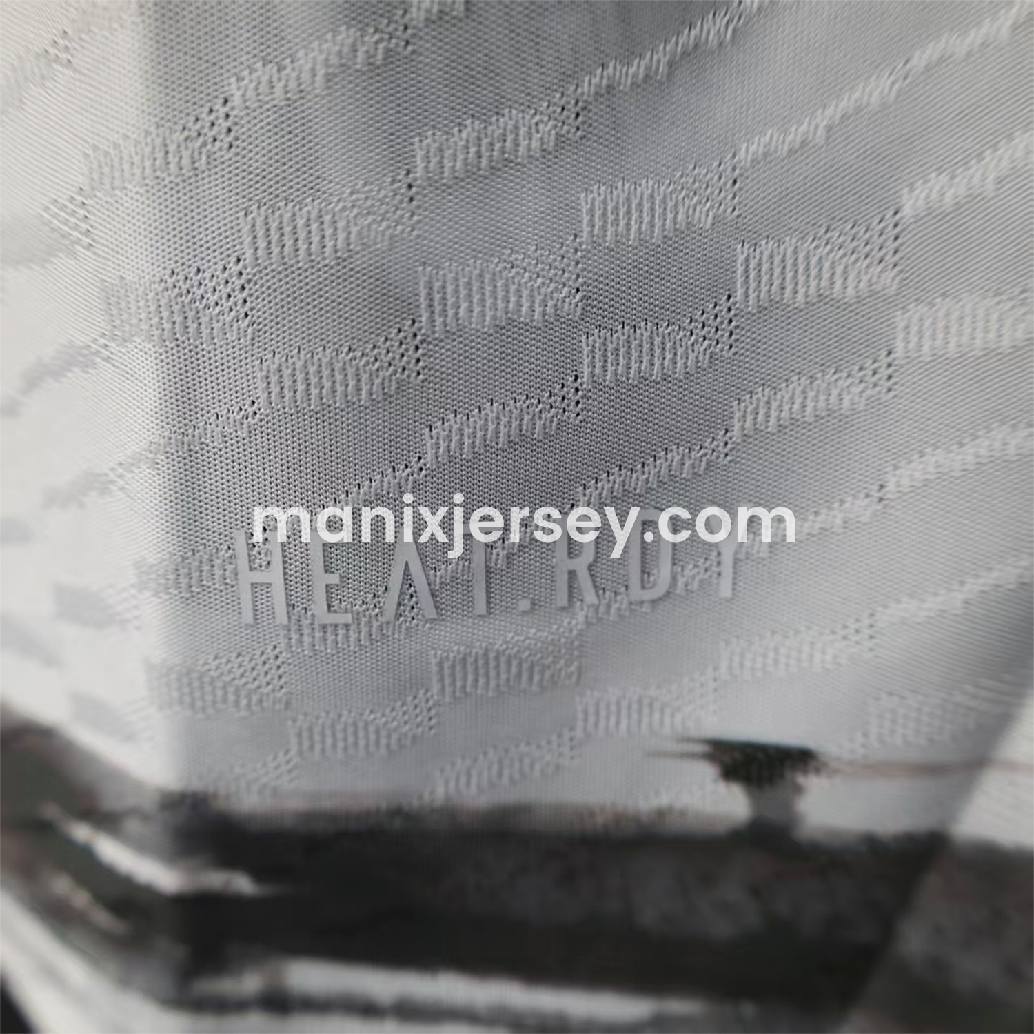 ManixJersey.com | Japan 25-26 Dragon Ball Little Goku White Special Jersey - Player Version -Customize Name, Number and Patch | Worldwide Shipping