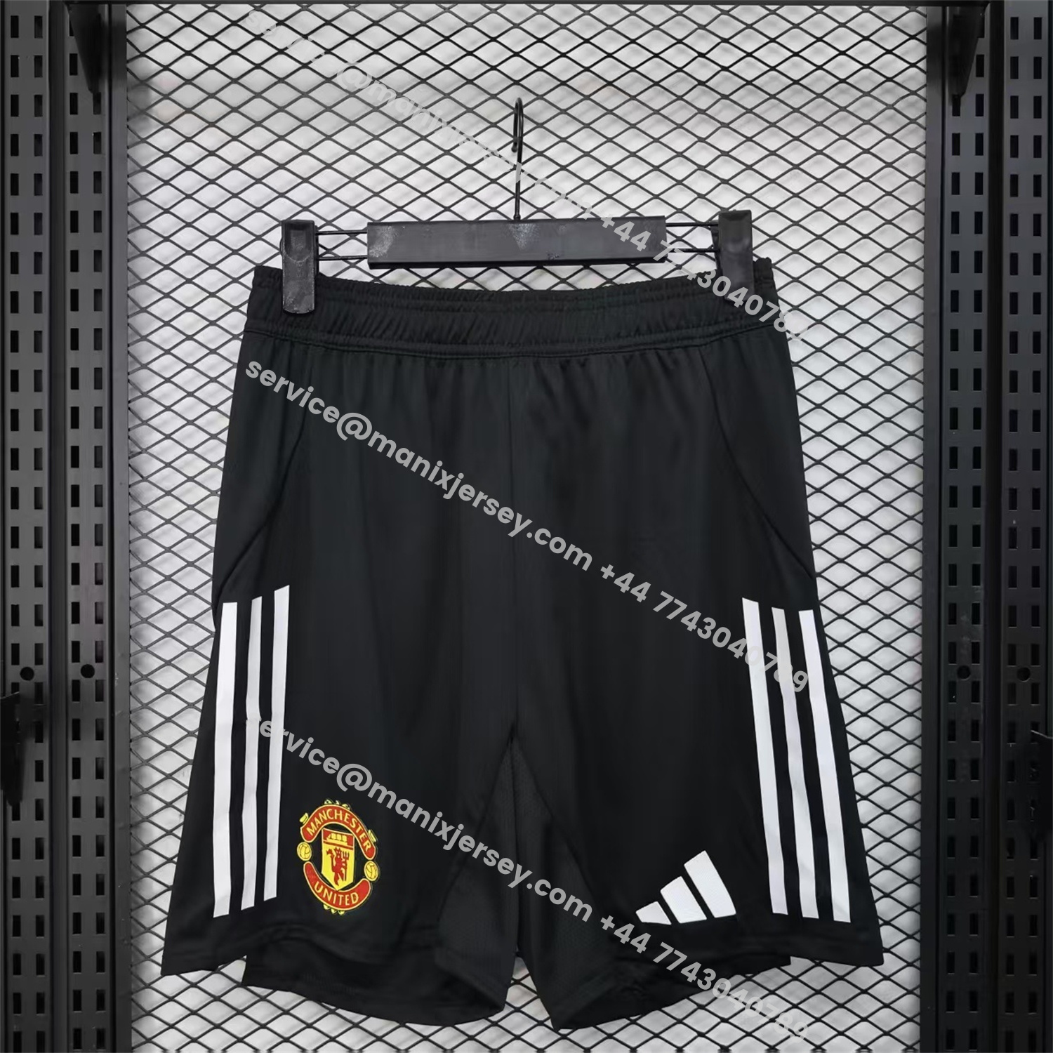 ManixJersey.com | Manchester United 25-26 Home Black Shorts - Player Version -Customize Name, Number and Patch | Worldwide Shipping