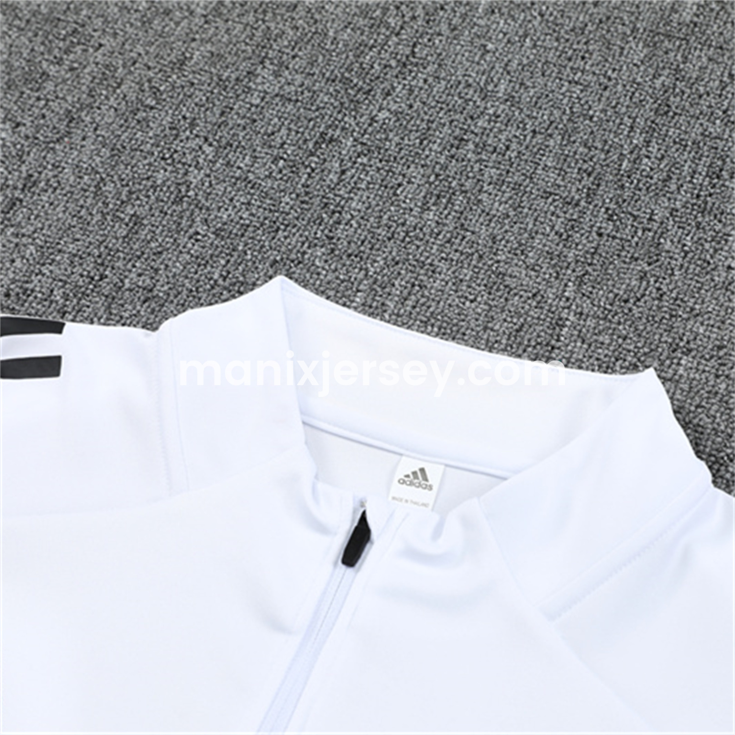 ManixJersey.com | INT M.A.M 25-26 Kid Long Sleeves Training Set - White Top & Black Pants -Customize Name, Number and Patch | Worldwide Shipping