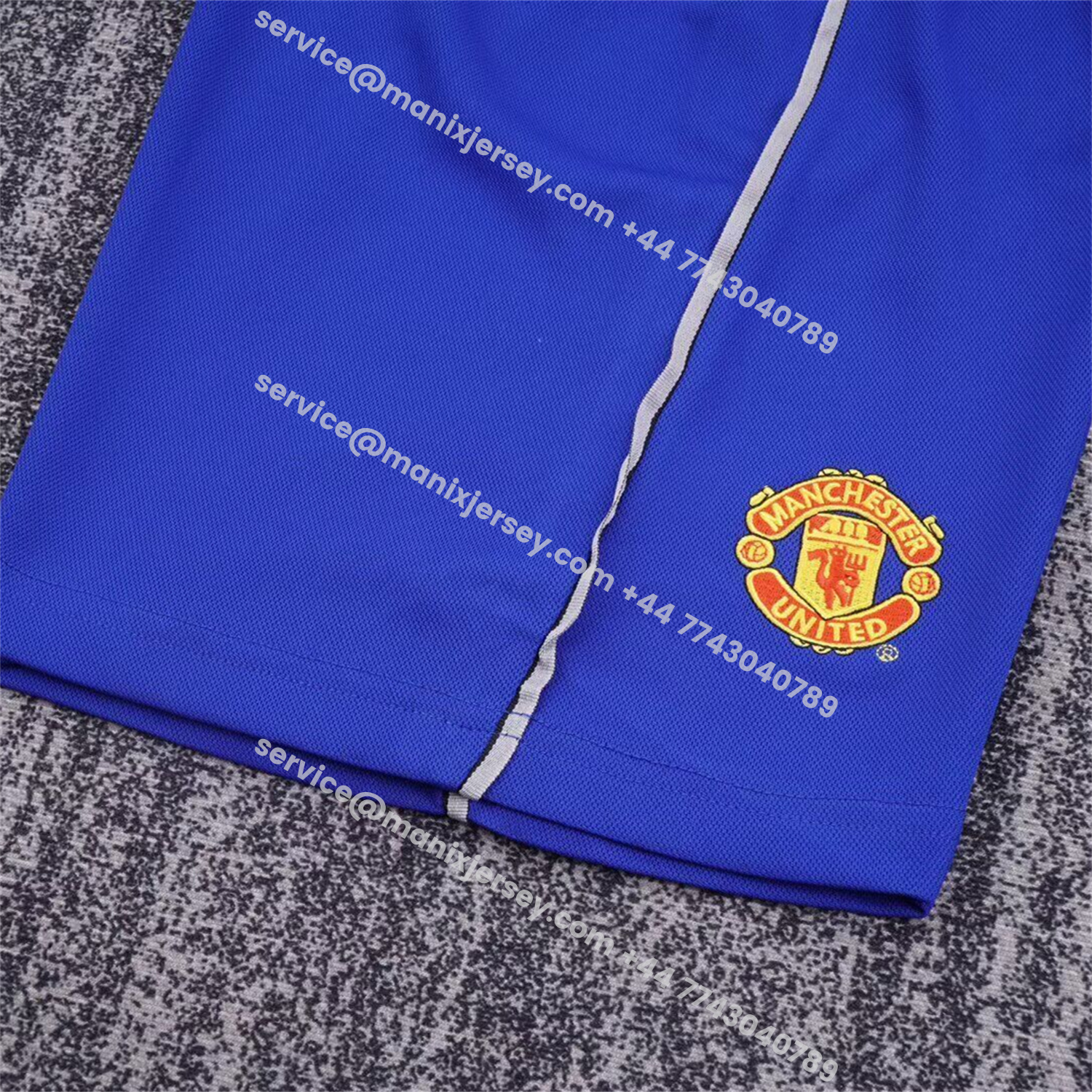 ManixJersey.com | Retro Manchester United 2002-03 Third Kids Kit -Customize Name, Number and Patch | Worldwide Shipping