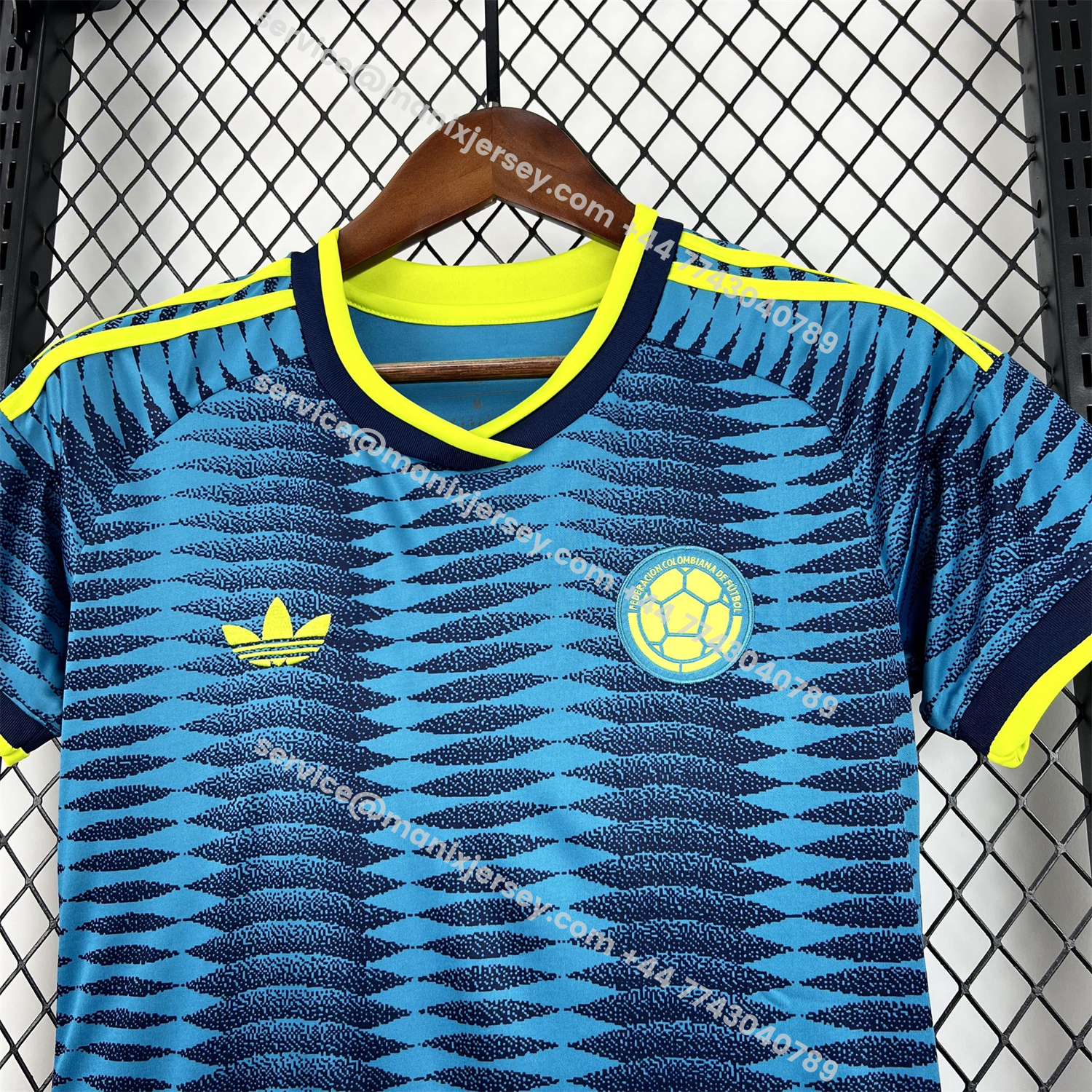 Women's Colombia 2026 Away Jersey - Fans Version:football jersey mysite: unitedjerseyfootball 邓江浪:football