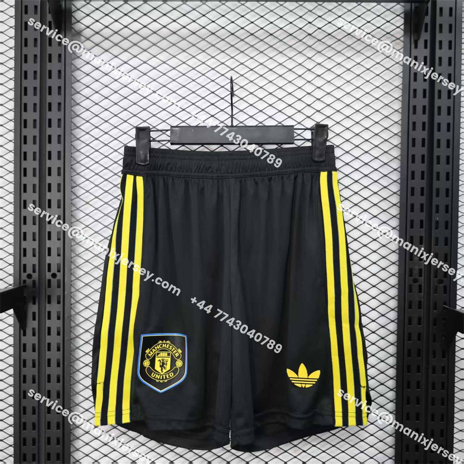 ManixJersey.com | Manchester United 25-26 Third Black Shorts - Player Version -Customize Name, Number and Patch | Worldwide Shipping
