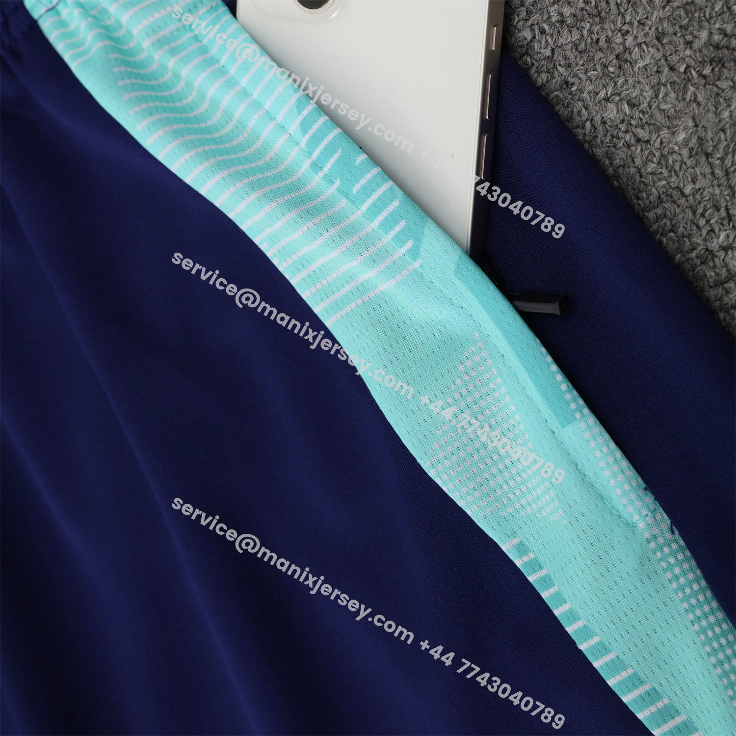 ManixJersey.com | Flamengo 25-26 Long Sleeve Training Set - Light Blue Top & Deep Blue Pants -Customize Name, Number and Patch | Worldwide Shipping