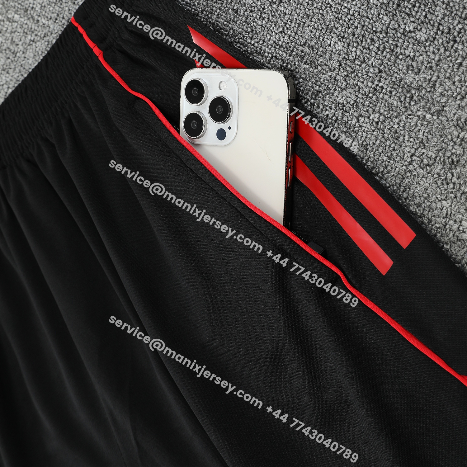ManixJersey.com | Manchester United 25-26 Short-Sleeve Training Set - Red Black Blocks White Top & Black Shorts -Customize Name, Number and Patch | Worldwide Shipping