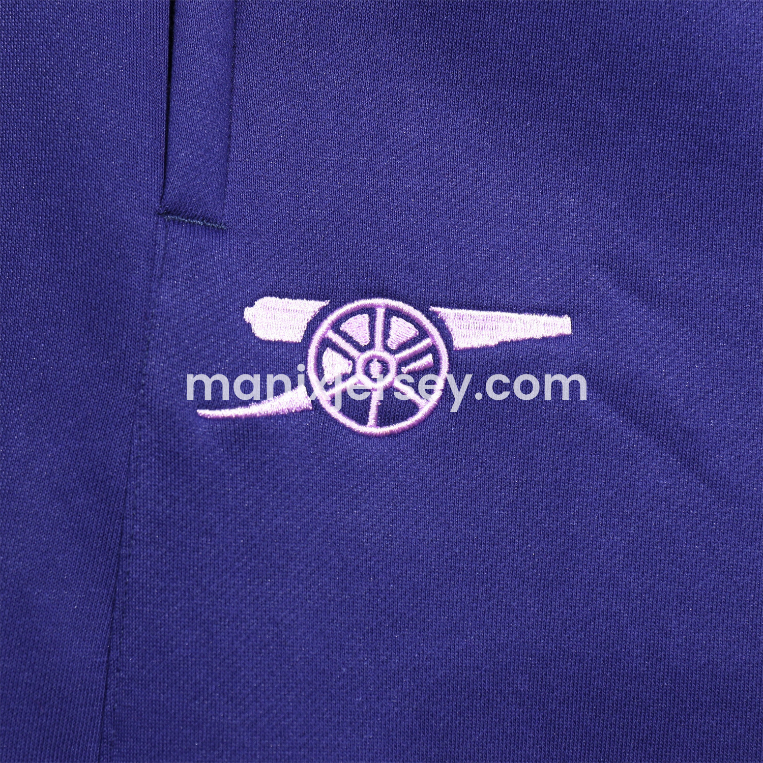ManixJersey.com | Arsenal 2025 Fleece-Lined Training Hoodie Set - Purple & Red Hoodie + Pants -Customize Name, Number and Patch | Worldwide Shipping