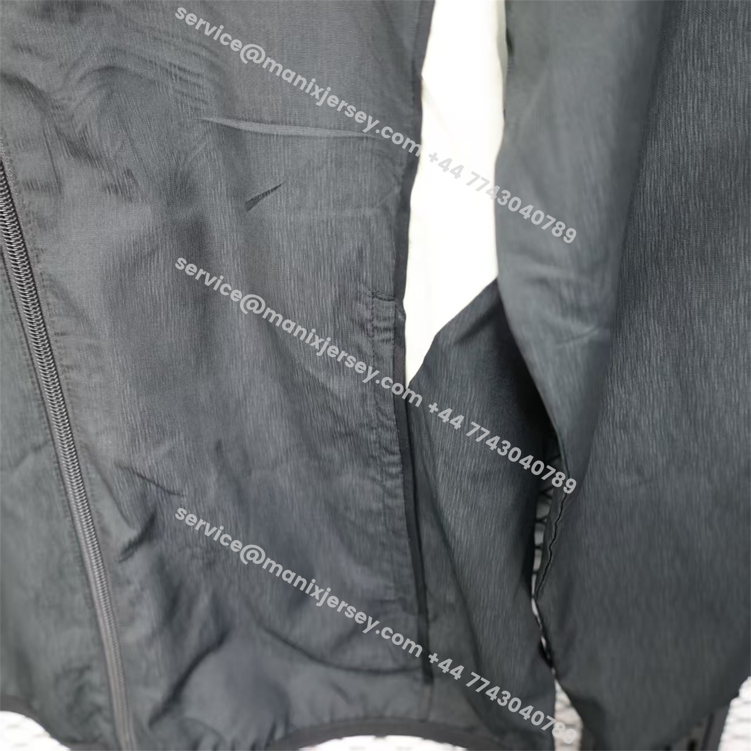 ManixJersey.com | Liver.pool 25-26 Black Windbreaker Jacket - Deep Green -Customize Name, Number and Patch | Worldwide Shipping