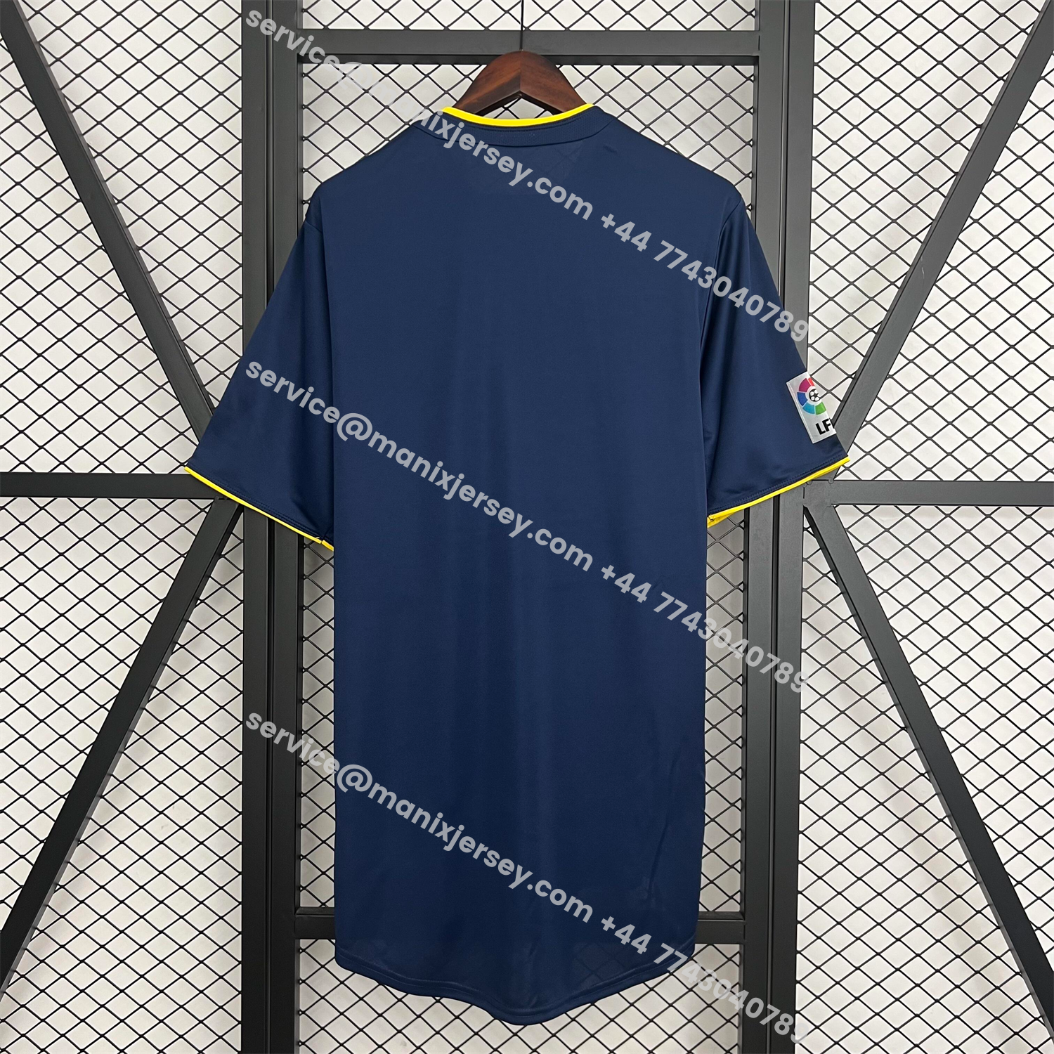 ManixJersey.com | Retro Atletico Madrid 2002-03 Away Jersey -Customize Name, Number and Patch | Worldwide Shipping