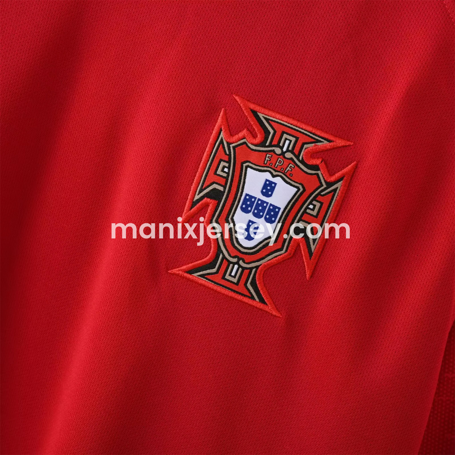 ManixJersey.com | Retro Portugal 2018 Home Long Sleeves Jersey -Customize Name, Number and Patch | Worldwide Shipping