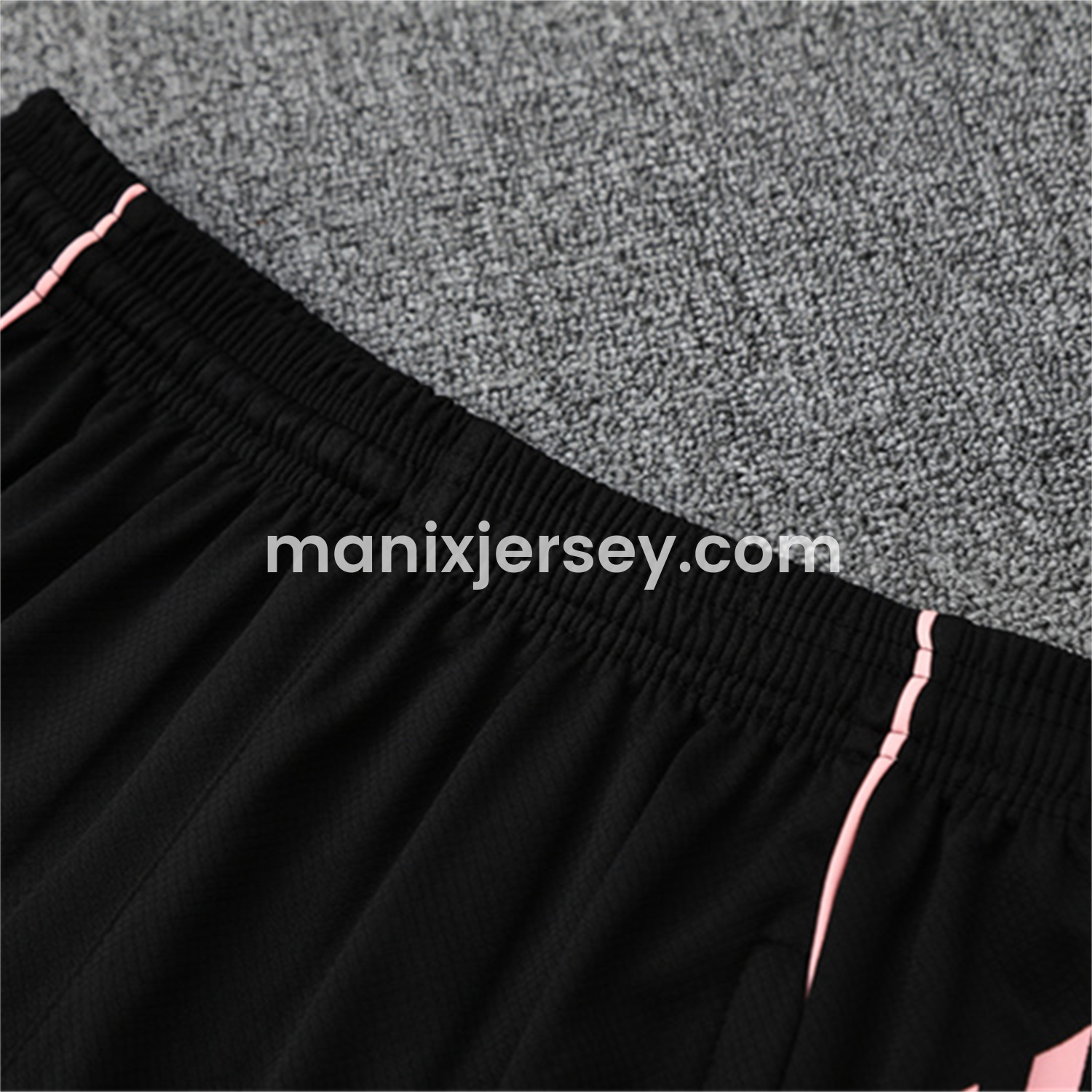 ManixJersey.com | Real Madrid 25-26 Short-Sleeve Training Set - Pink Black Top & Black Shorts -Customize Name, Number and Patch | Worldwide Shipping