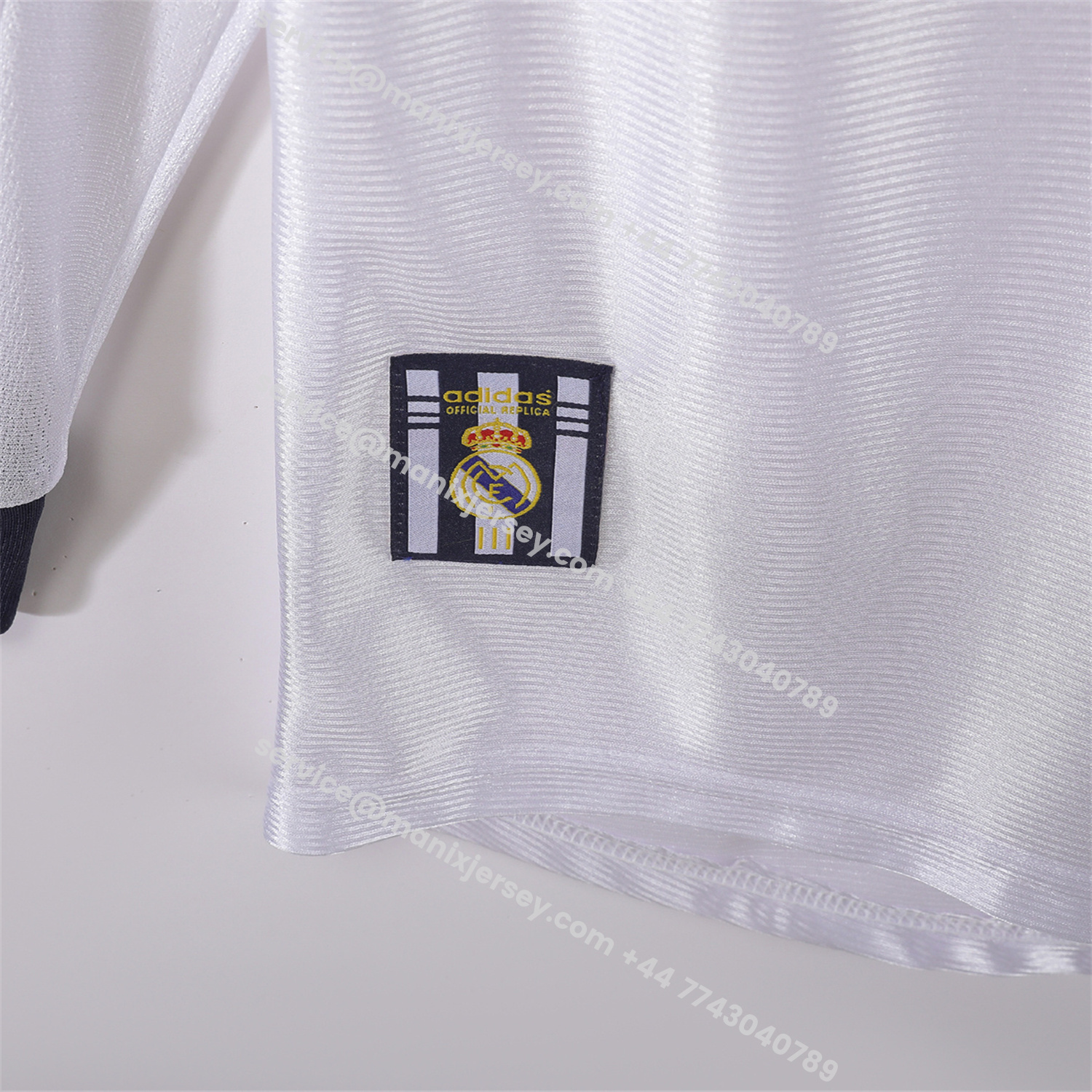 ManixJersey.com | Retro Real Madrid 1998-00 Home Long Sleeves Jersey -Customize Name, Number and Patch | Worldwide Shipping