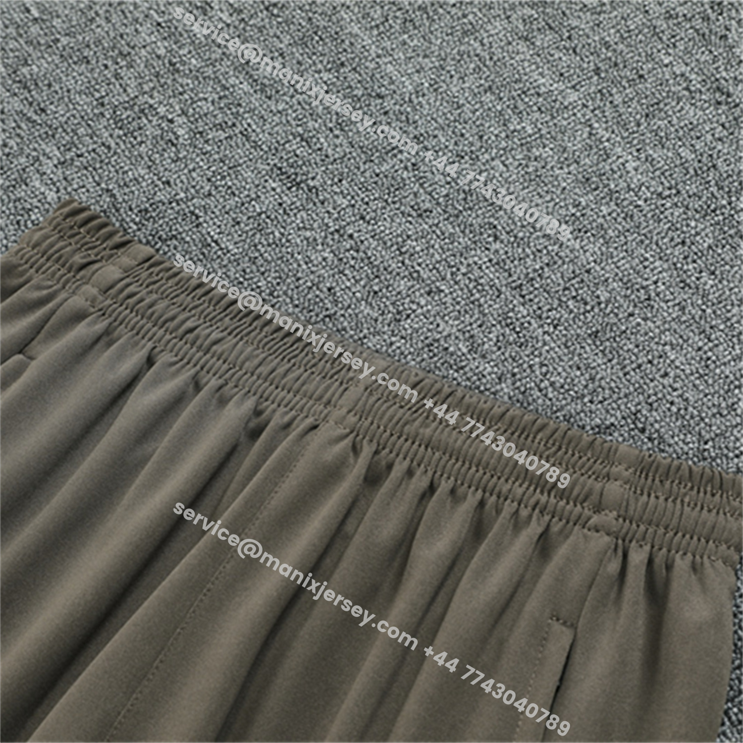 ManixJersey.com | Real Madrid 25-26 Long Sleeve Training Set - Player Version - Light Green Top and Khaki Pants -Customize Name, Number and Patch | Worldwide Shipping