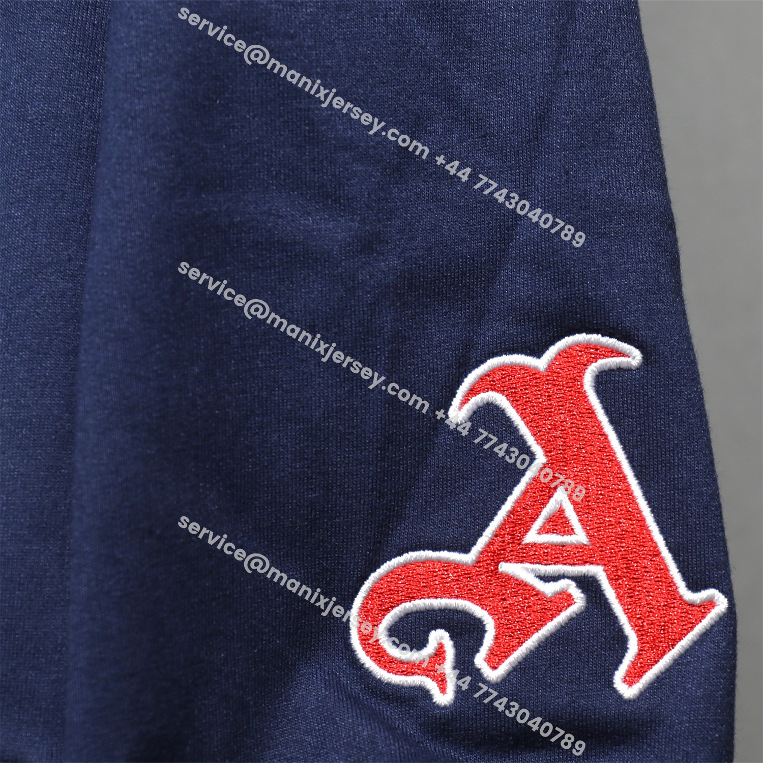 ManixJersey.com | Arsenal 25-26 Pure Color Training Hoodie Set - Deep Blue Hoodie and Deep Blue Pants -Customize Name, Number and Patch | Worldwide Shipping
