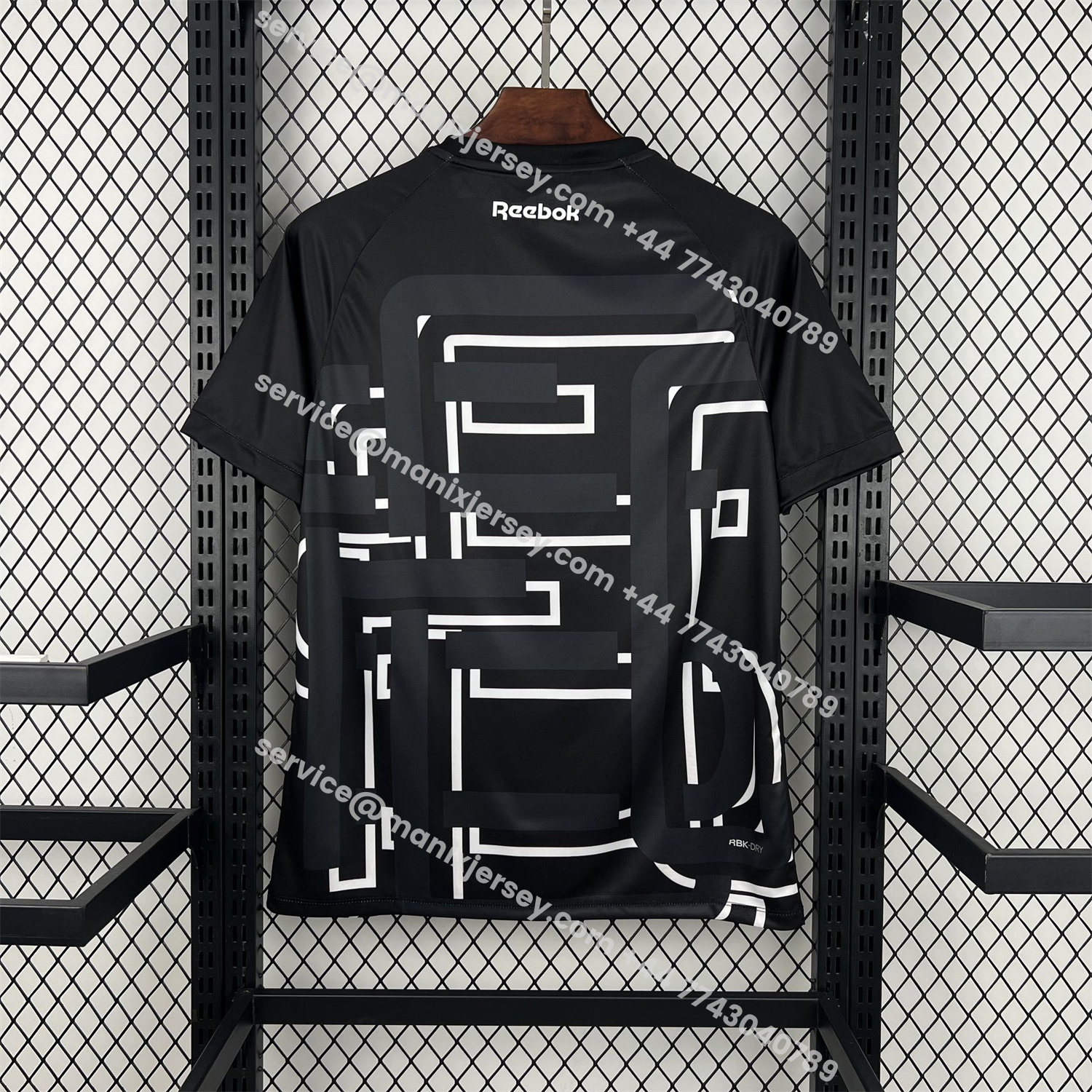 Santa Cruz 26-27 Pre-Match Black With White Lines Jersey - Fans Version:football jersey mysite: unitedjerseyfootball 邓江浪:football