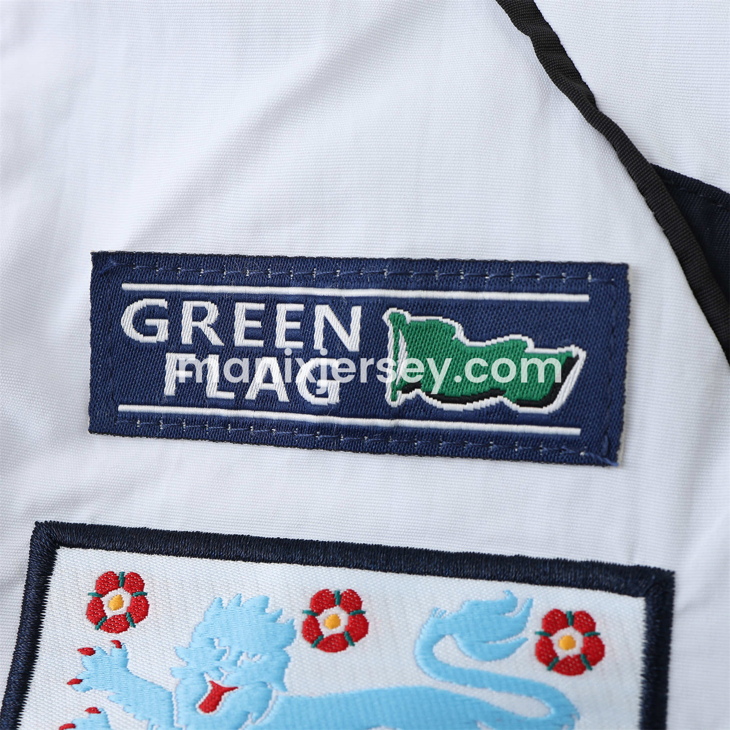ManixJersey.com | Retro England 1998 White Windbreaker -Customize Name, Number and Patch | Worldwide Shipping