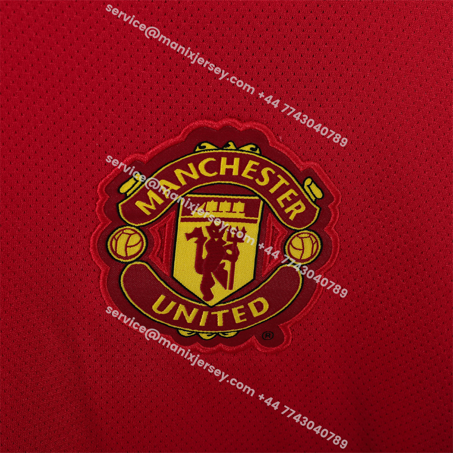 ManixJersey.com | Retro Manchester United 2011-12 Home Jersey -Customize Name, Number and Patch | Worldwide Shipping