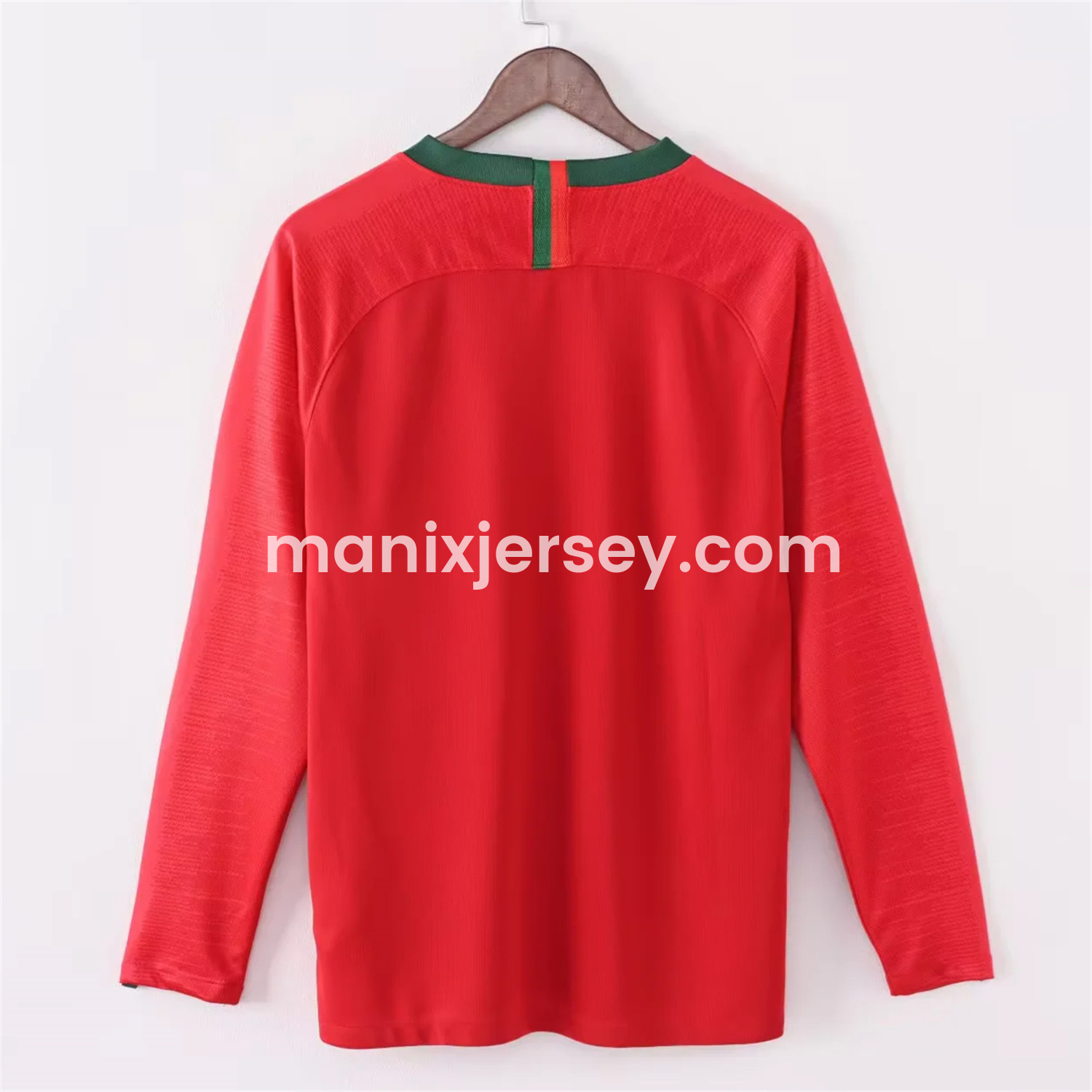 ManixJersey.com | Retro Portugal 2018 Home Long Sleeves Jersey -Customize Name, Number and Patch | Worldwide Shipping