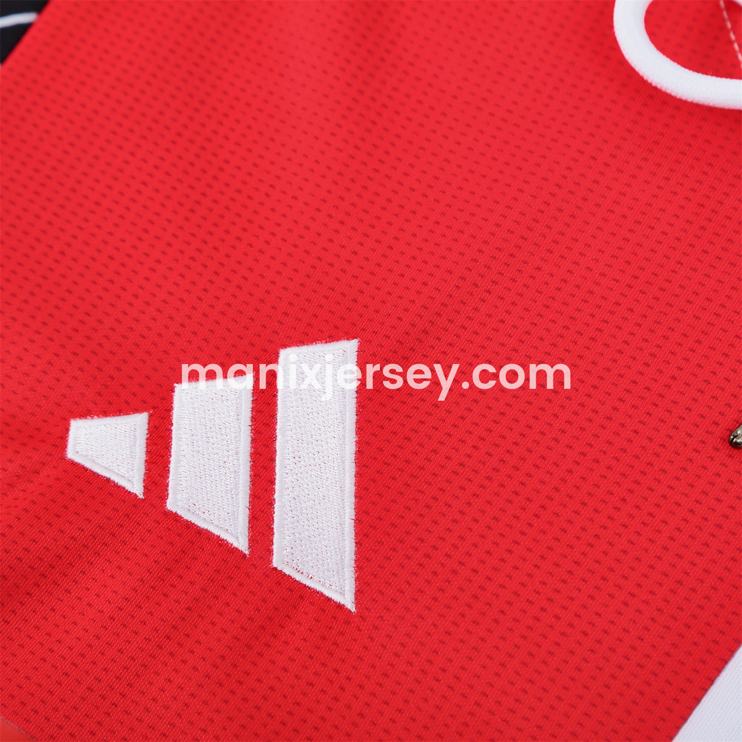 ManixJersey.com | Arsenal 24-25 Pre-Match Training Hoodie Set - White Top and Black Pants -Customize Name, Number and Patch | Worldwide Shipping