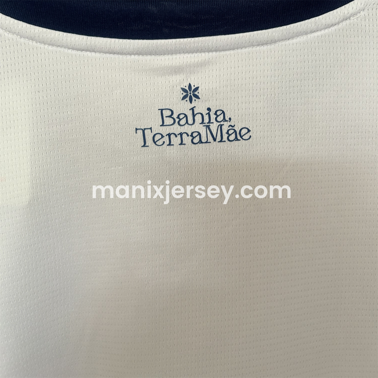 ManixJersey.com | Bahia 25-26 Home Unsponsored Jersey - Fans Version -Customize Name, Number and Patch | Worldwide Shipping