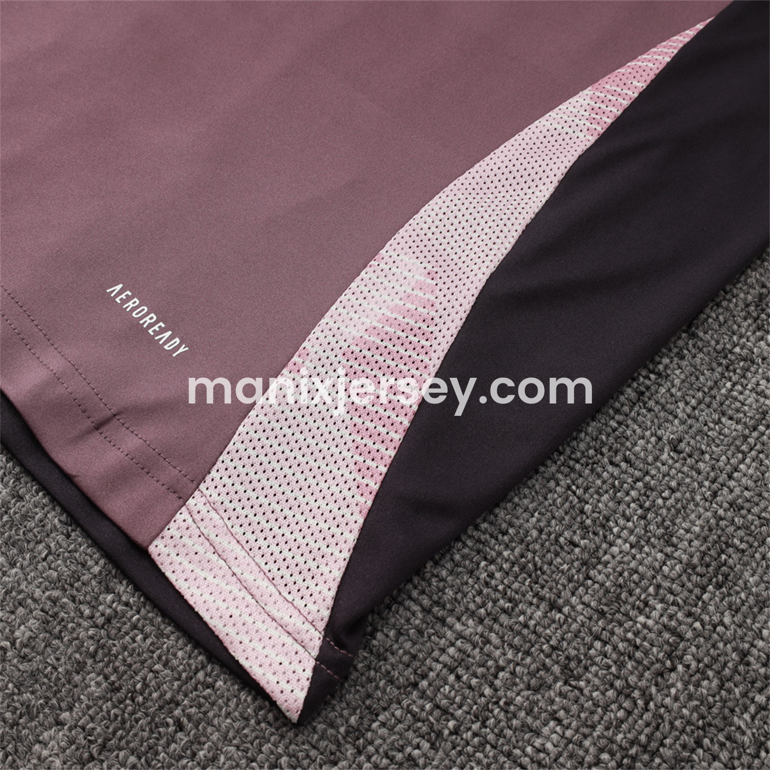 ManixJersey.com | Arsenal 25-26 Vest Training Set - Purple Vest and Deep Purple Shorts -Customize Name, Number and Patch | Worldwide Shipping