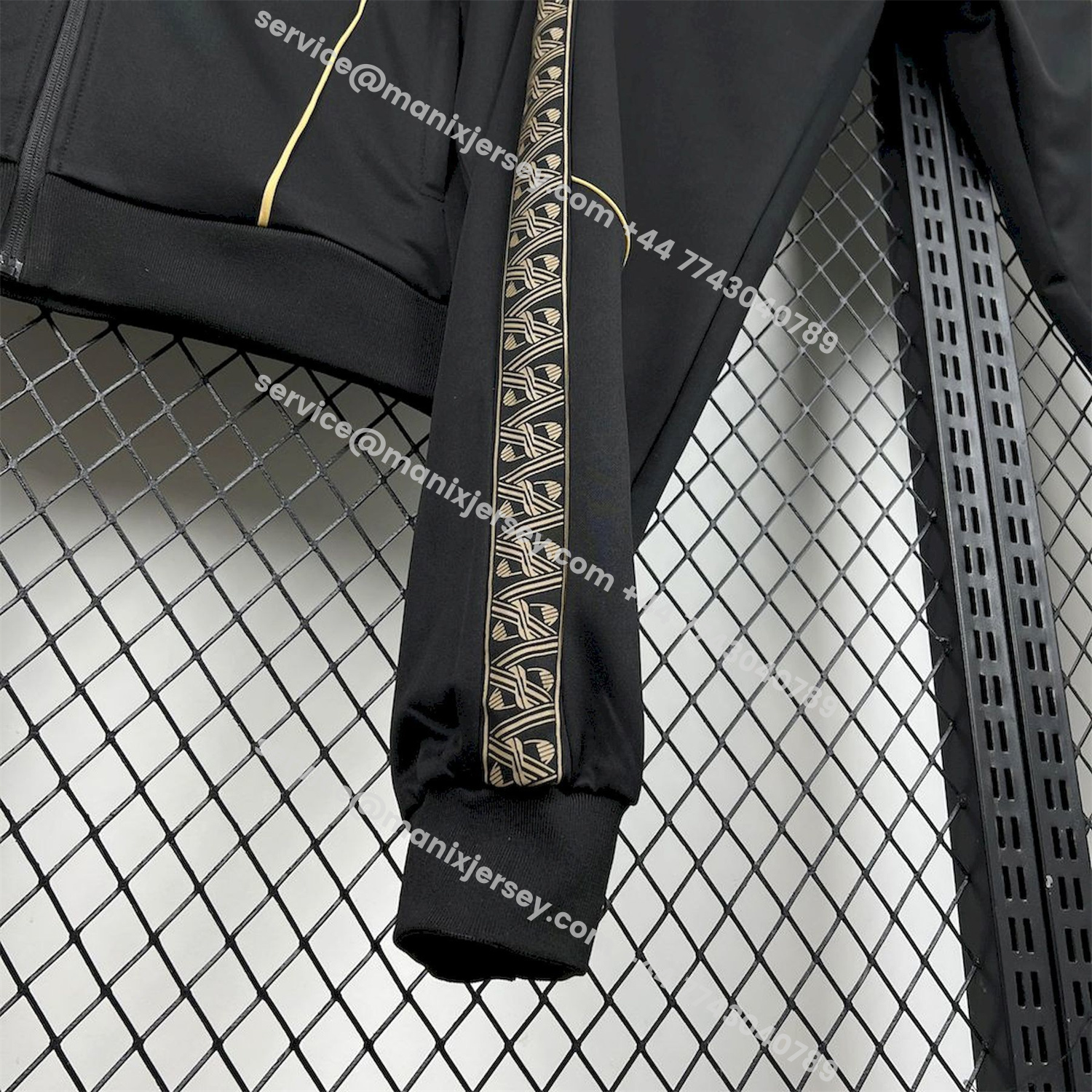 ManixJersey.com | Portugal 25-26 Eusebio Special Windbreaker Training Set - Black White Top and Pants -Customize Name, Number and Patch | Worldwide Shipping