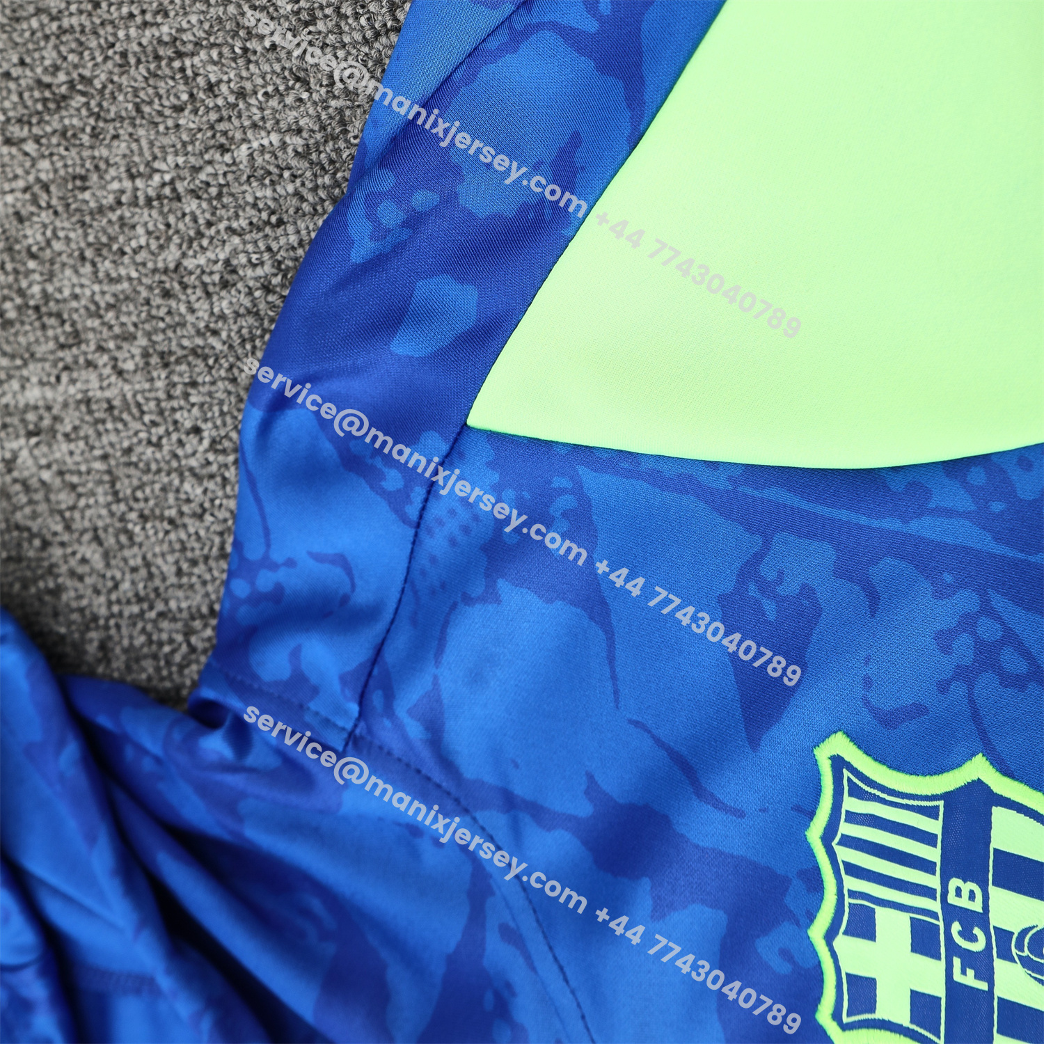 ManixJersey.com | Barcelona 25-26 Training Hoodie Set - Blue Green Hoodie and Black Pants -Customize Name, Number and Patch | Worldwide Shipping