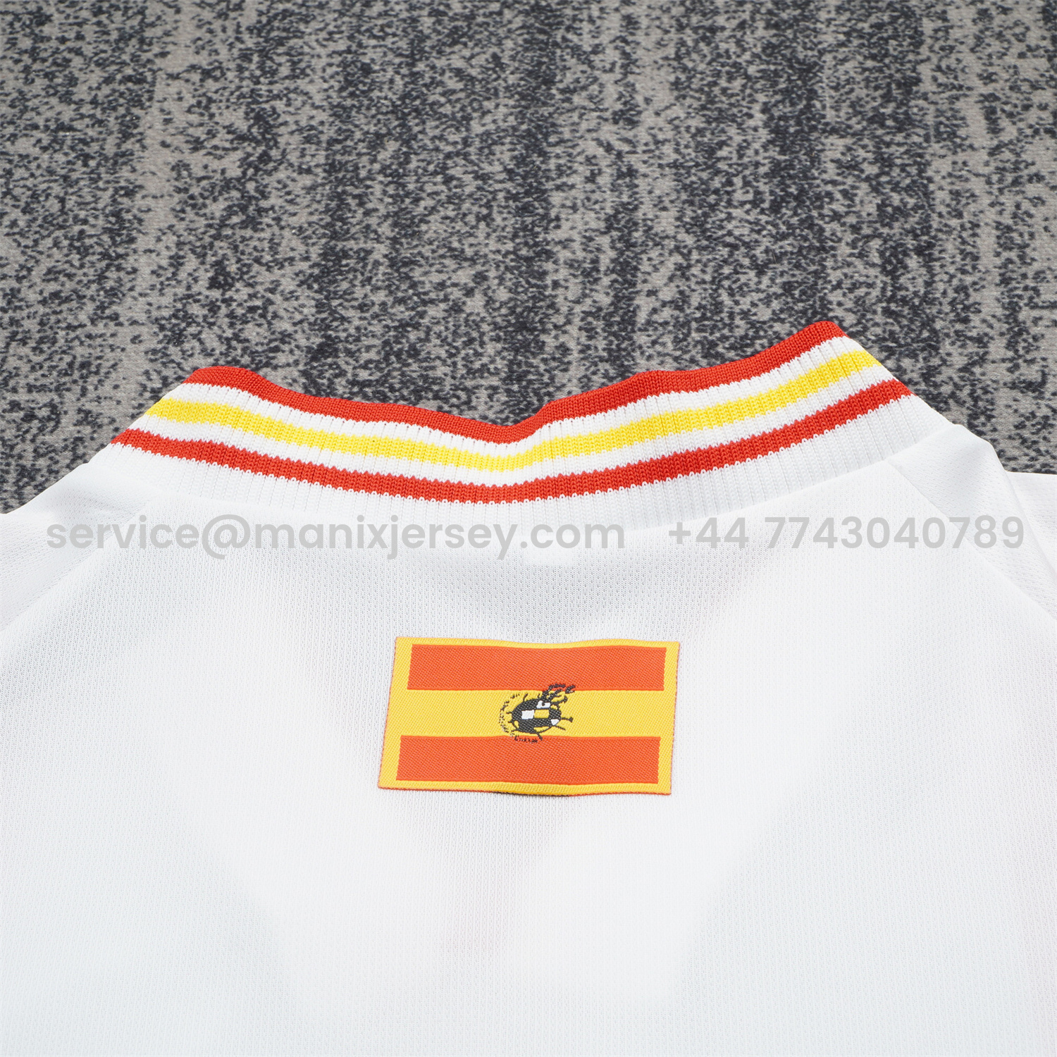 ManixJersey.com | Retro Spain 1996 Away White Kids Kit -Customize Name, Number and Patch | Worldwide Shipping
