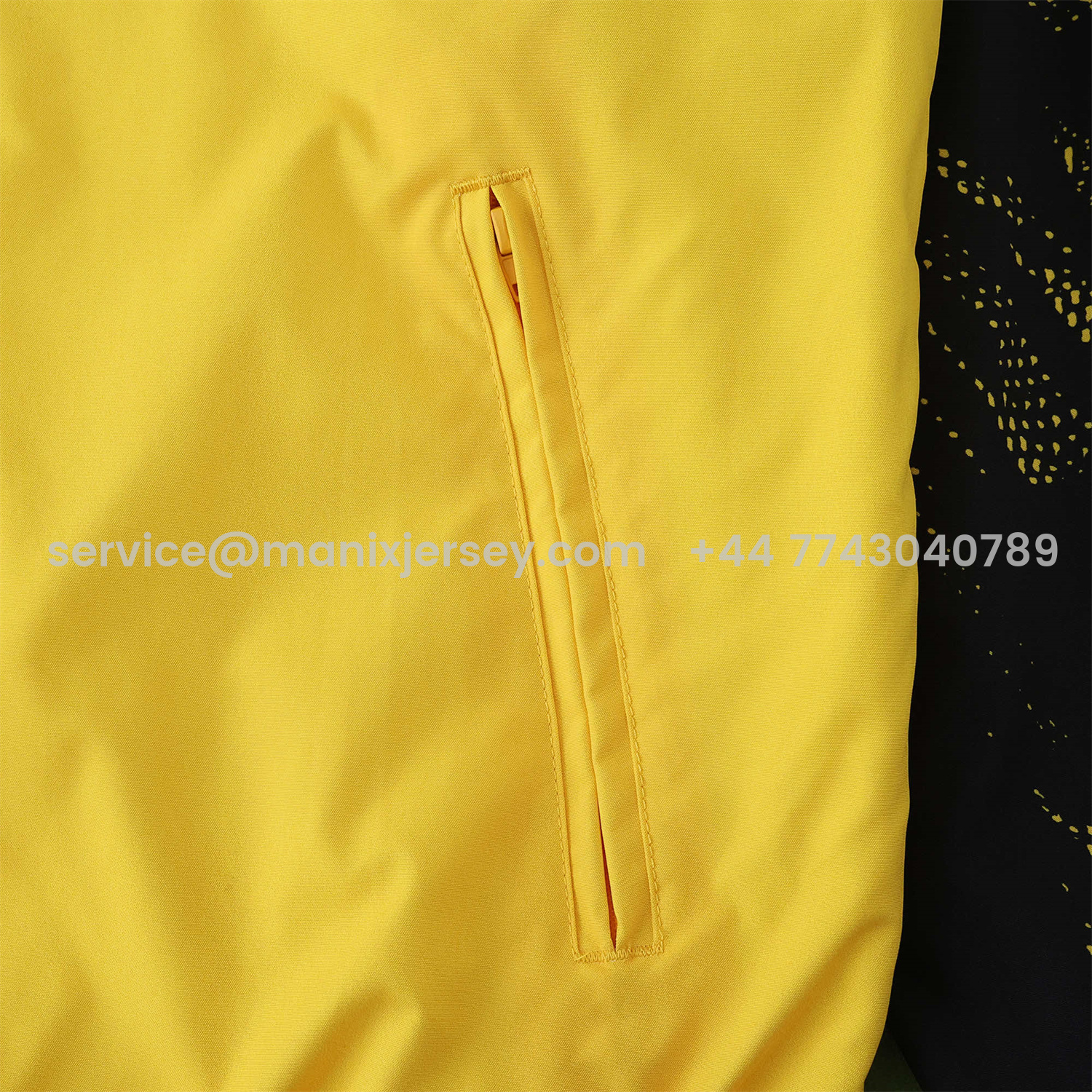 ManixJersey.com | Dortmund 25-26 Double Sided Reversible Windbreaker - Green & Yellow -Customize Name, Number and Patch | Worldwide Shipping