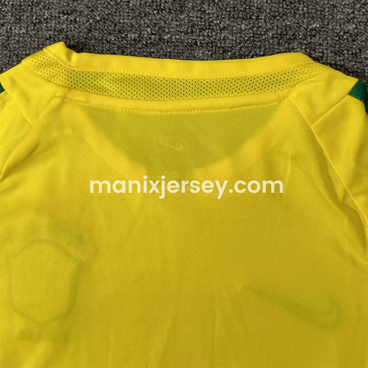 ManixJersey.com | Retro Brazil 2002 Home Long Sleeves Kids Kit -Customize Name, Number and Patch | Worldwide Shipping