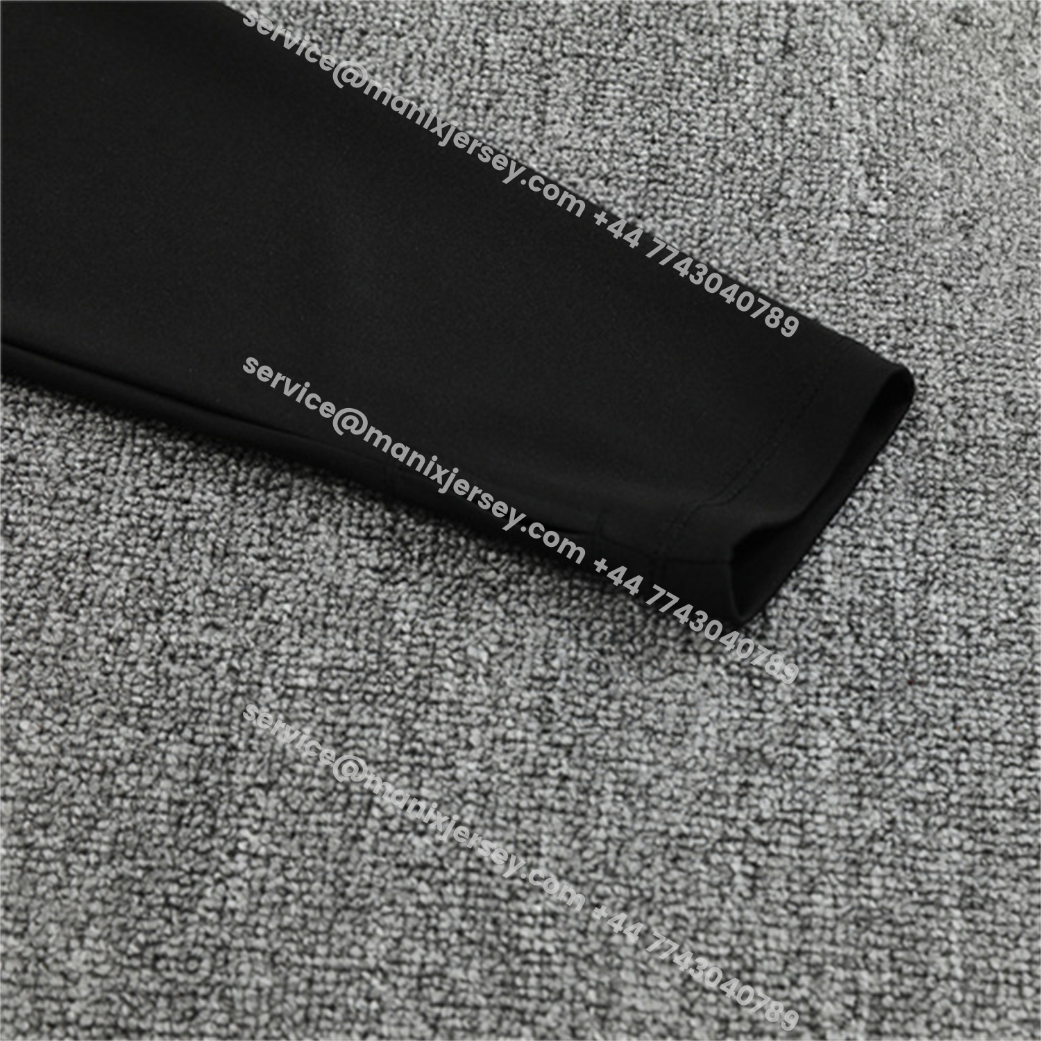 ManixJersey.com | Manchester City 25-26 Kids Long Sleeve Training Set - Black Top & Black Pants -Customize Name, Number and Patch | Worldwide Shipping