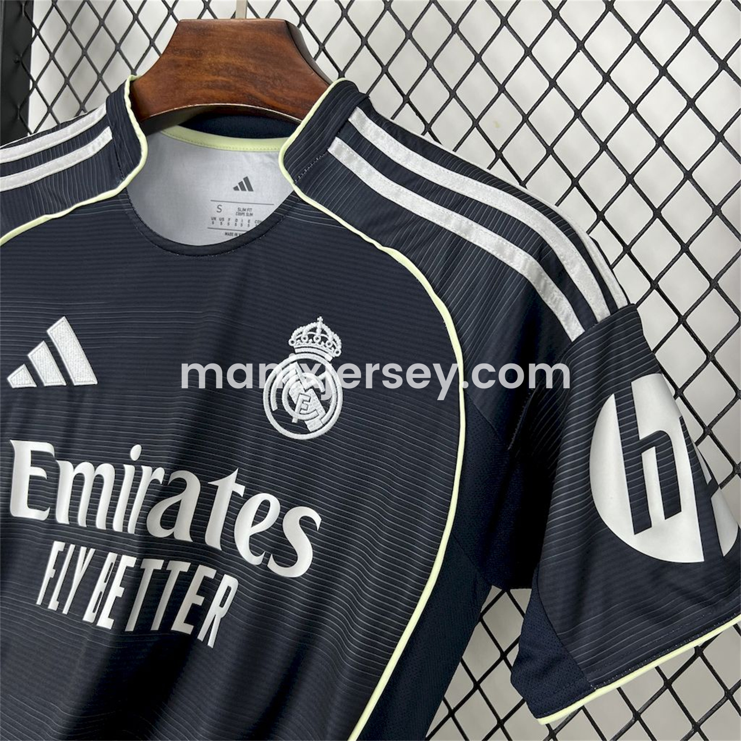 ManixJersey.com | Real Madrid 25-26 Away Jersey - Fans Version -Customize Name, Number and Patch | Worldwide Shipping