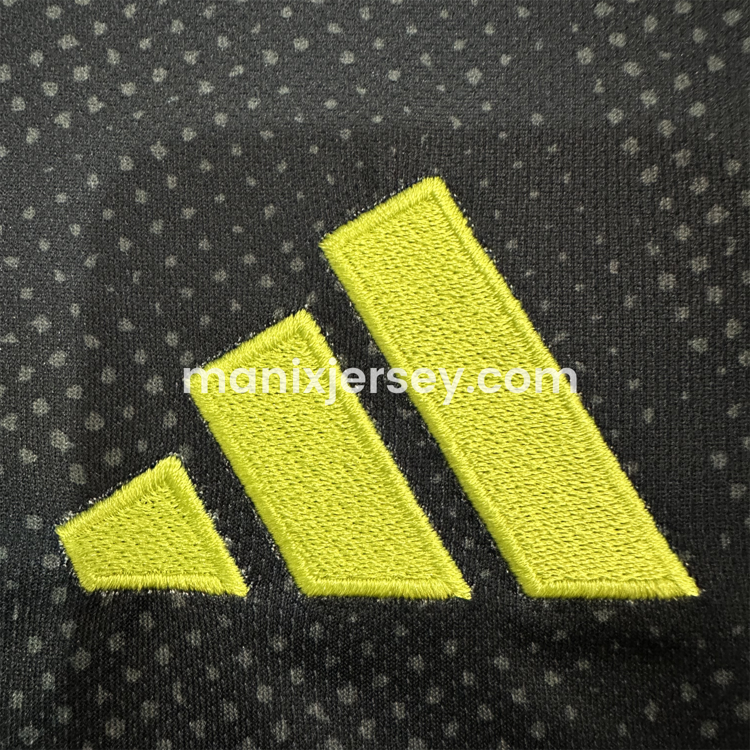 ManixJersey.com | Columbus Crew 2025 Away Jersey - Fans Version -Customize Name, Number and Patch | Worldwide Shipping