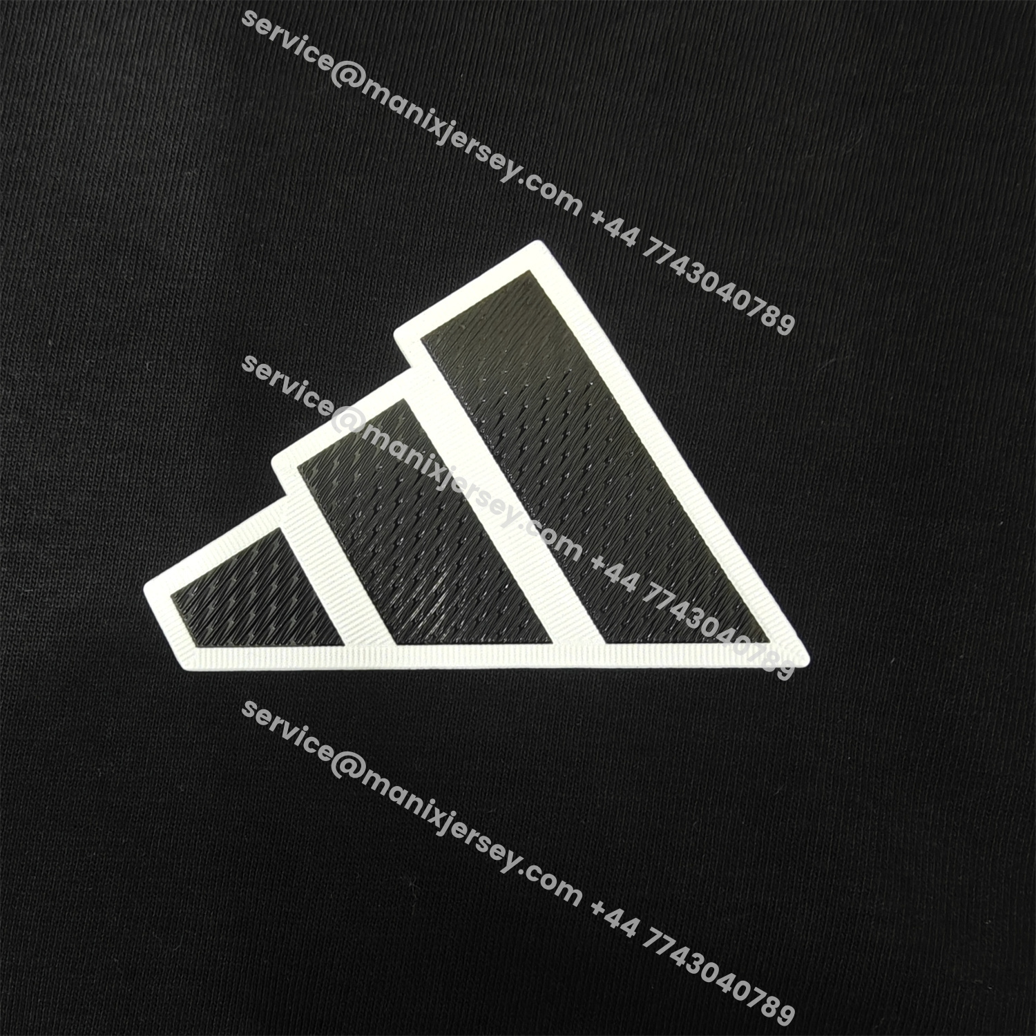 ManixJersey.com | Newcastle United 25-26 Home Unisex Pullover Hoodie -Customize Name, Number and Patch | Worldwide Shipping