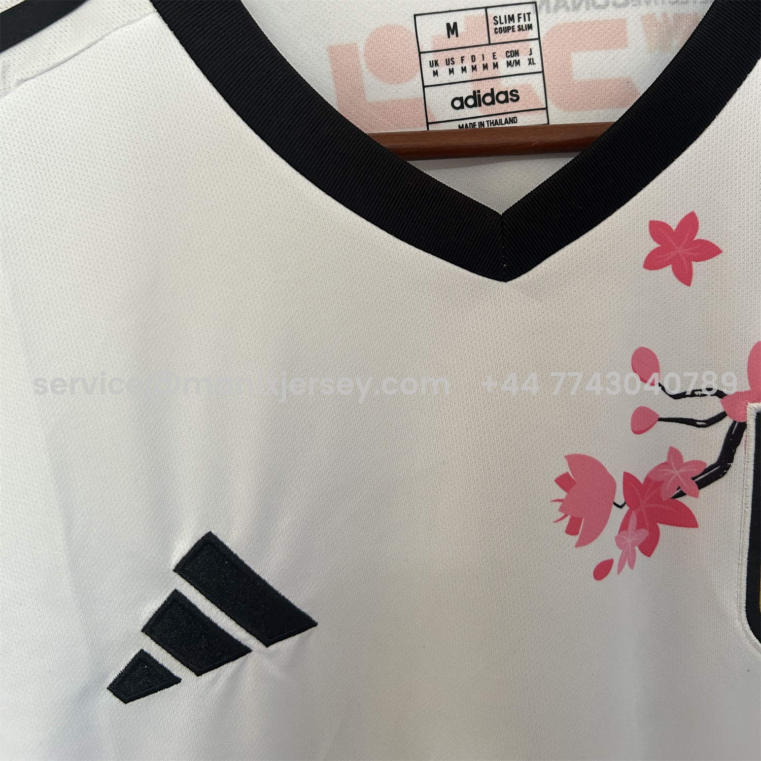 ManixJersey.com | Japan 25-26 Conan Skateboarding Under The Cherry Blossom Tree White Special Jersey - Fans Version -Customize Name, Number and Patch | Worldwide Shipping