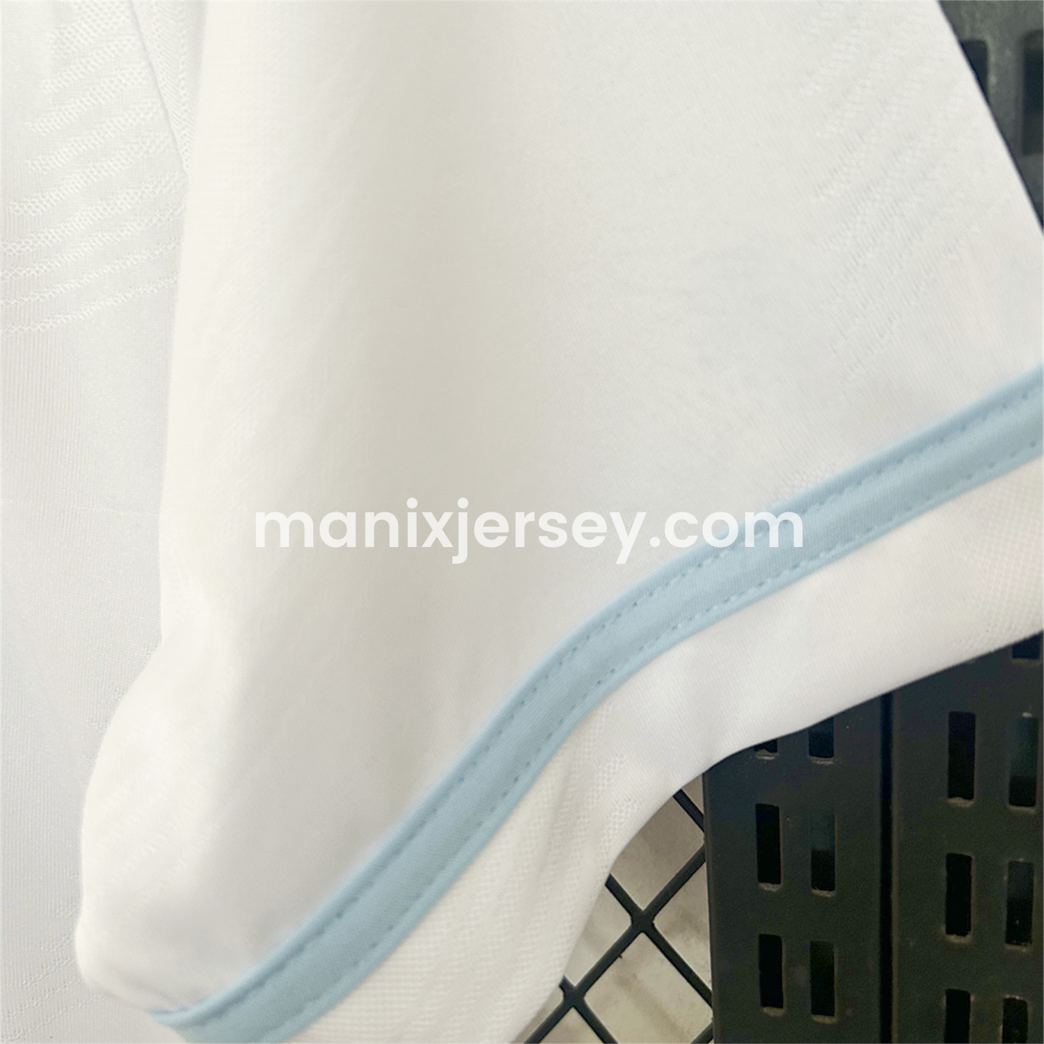 ManixJersey.com | Santos 2025-26 New Home Unsponsored Jersey - Fans Version -Customize Name, Number and Patch | Worldwide Shipping