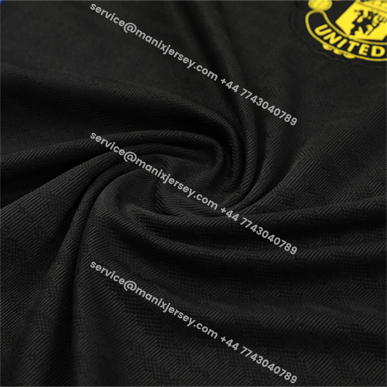 ManixJersey.com | Manchester United 25-26 Kids Long Sleeve Training Set - Black Top & Black Pants -Customize Name, Number and Patch | Worldwide Shipping