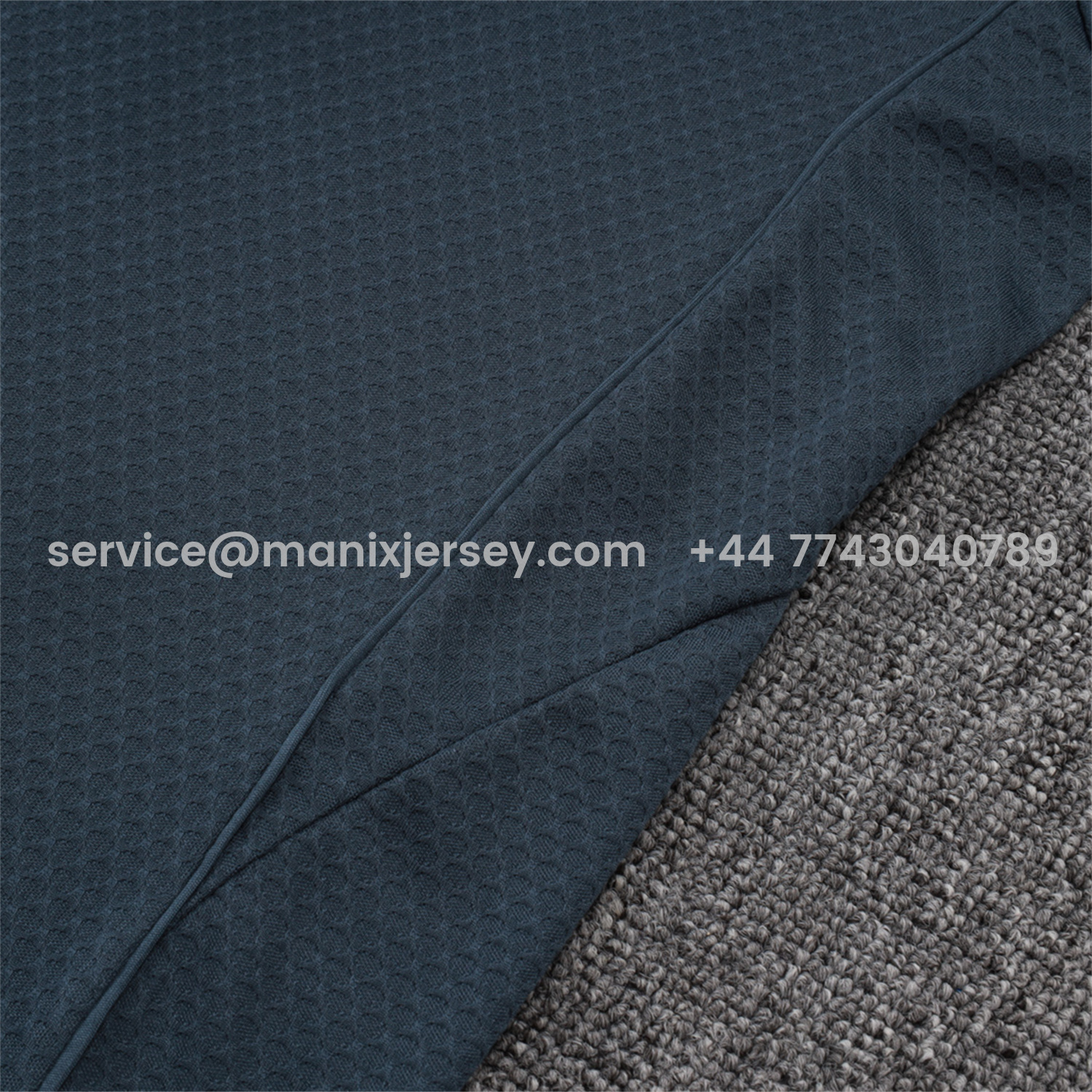 ManixJersey.com | Bayern Munich 25-26 POLO Short-Sleeve Training Set - Deep Grey Top and Pants with Orange Badge -Customize Name, Number and Patch | Worldwide Shipping