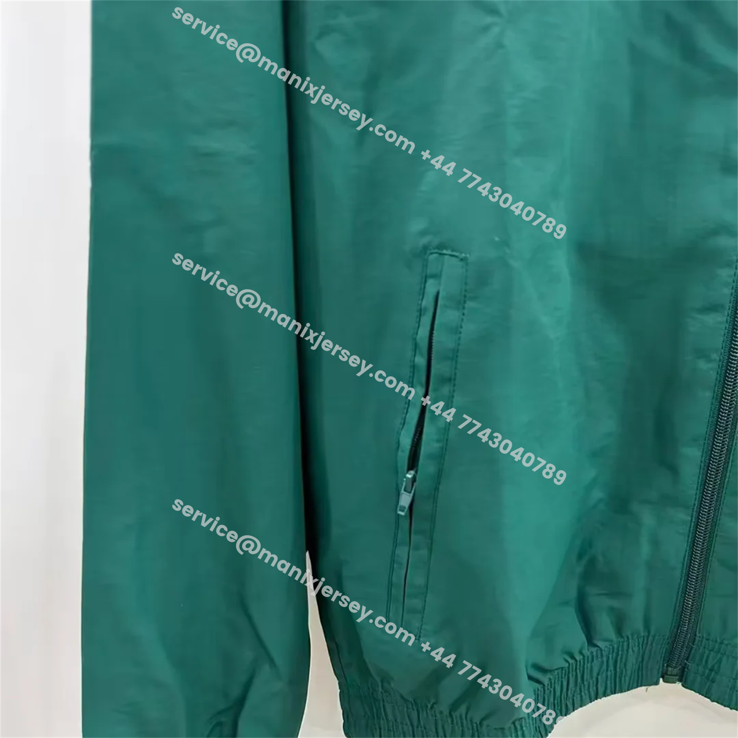 ManixJersey.com | Real Betis 25-26 Double Sided Reversible Windbreaker - Green & Yellow -Customize Name, Number and Patch | Worldwide Shipping