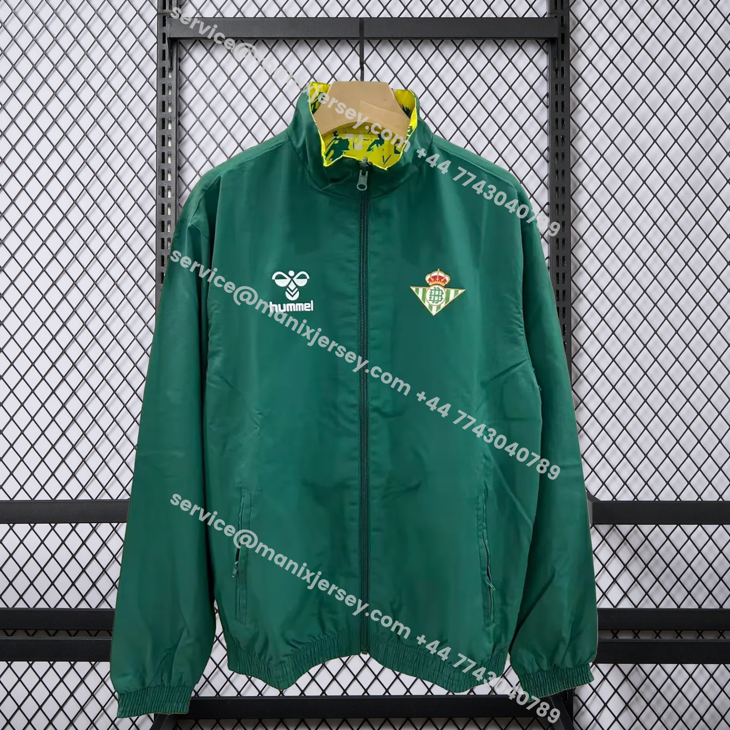 ManixJersey.com | Real Betis 25-26 Double Sided Reversible Windbreaker - Green & Yellow -Customize Name, Number and Patch | Worldwide Shipping