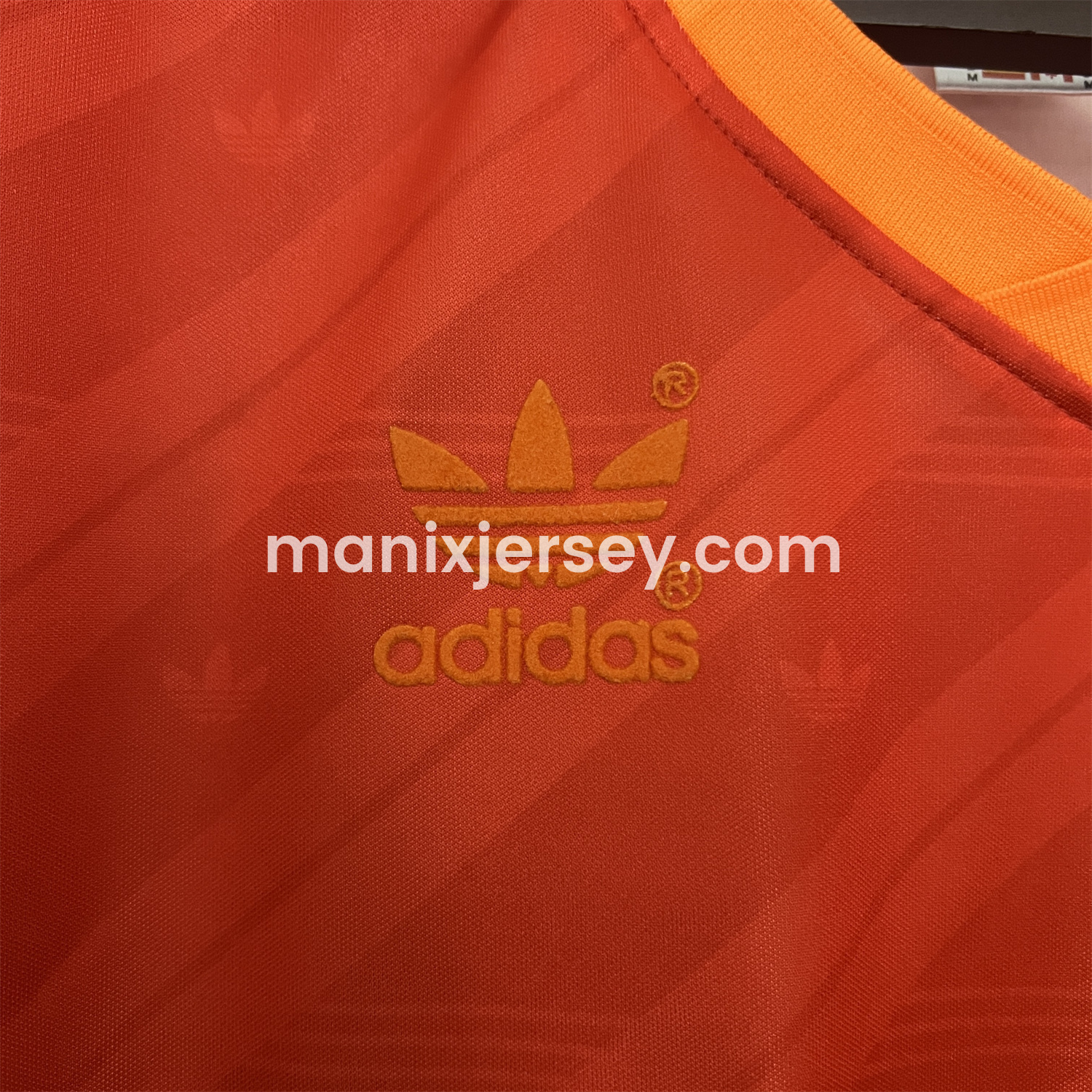 ManixJersey.com | Retro Roma 1992-94 Home Jersey -Customize Name, Number and Patch | Worldwide Shipping