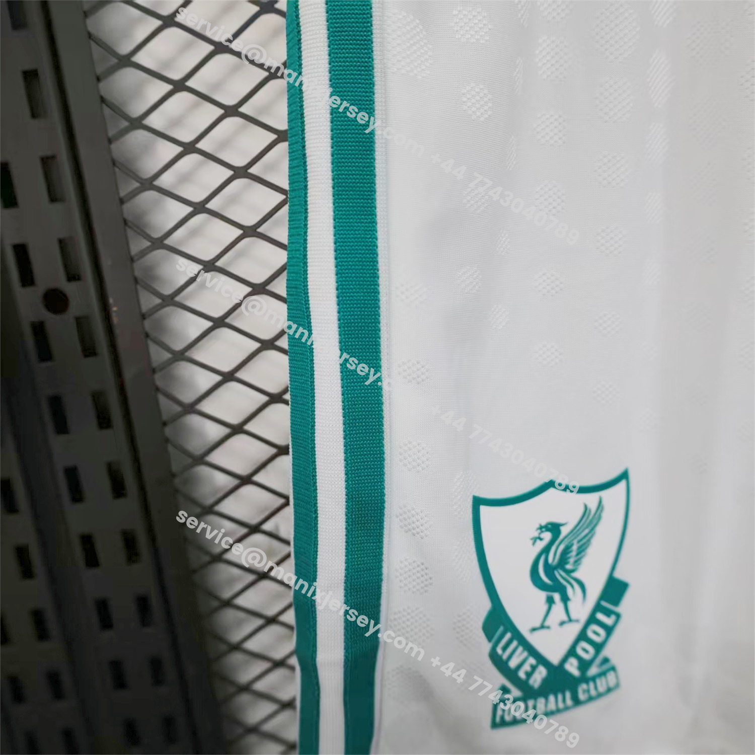 ManixJersey.com | Liver.pool 25-26 Third White Shorts - Player Version -Customize Name, Number and Patch | Worldwide Shipping