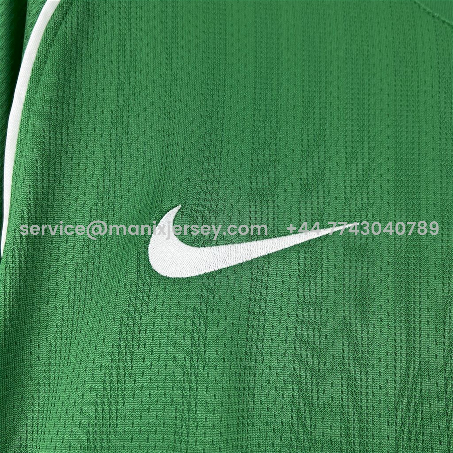 ManixJersey.com | Retro Manchester United 2007-08 Green Goalkeeper Long Sleeves Jersey -Customize Name, Number and Patch | Worldwide Shipping