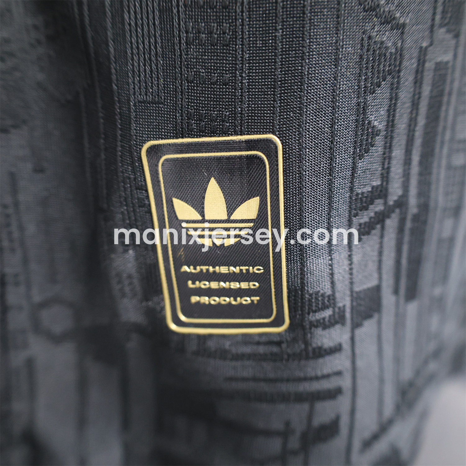 ManixJersey.com | Arsenal 25-26 Black POLO Throwback Trefoil Jersey - Player Version -Customize Name, Number and Patch | Worldwide Shipping