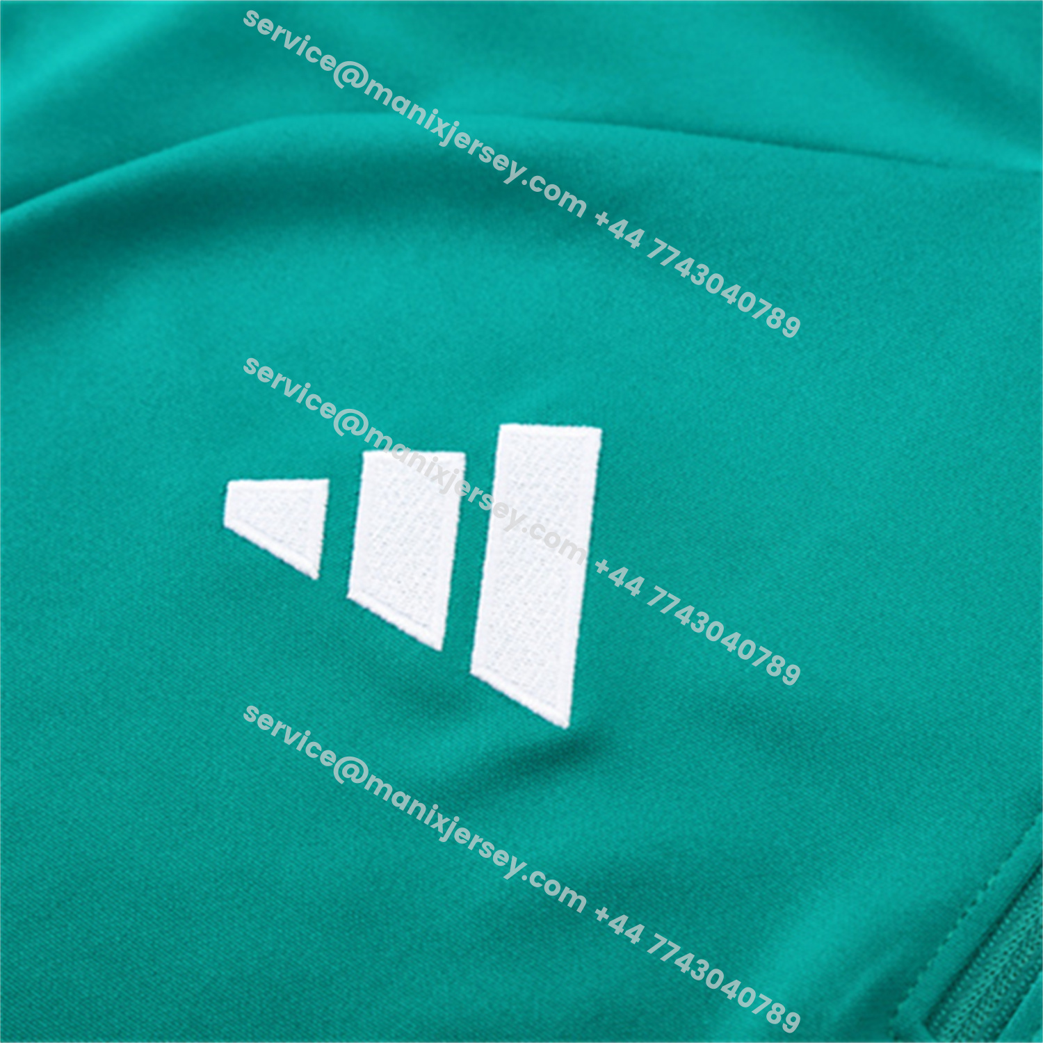 ManixJersey.com | Liver.pool 25-26 Long Sleeve Training Set - Green Top & Black Pants -Customize Name, Number and Patch | Worldwide Shipping