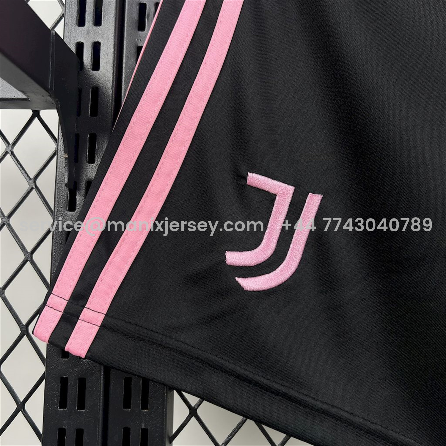 ManixJersey.com | Juventus 25-26 Home Black Shorts - Fans Version -Customize Name, Number and Patch | Worldwide Shipping
