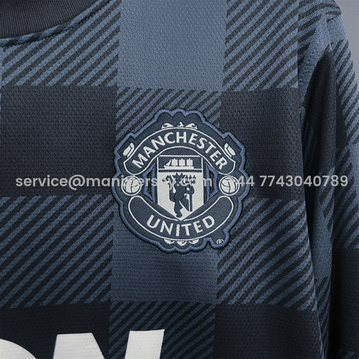ManixJersey.com | Retro Manchester United 13-14 Away Long Sleeves Jersey -Customize Name, Number and Patch | Worldwide Shipping