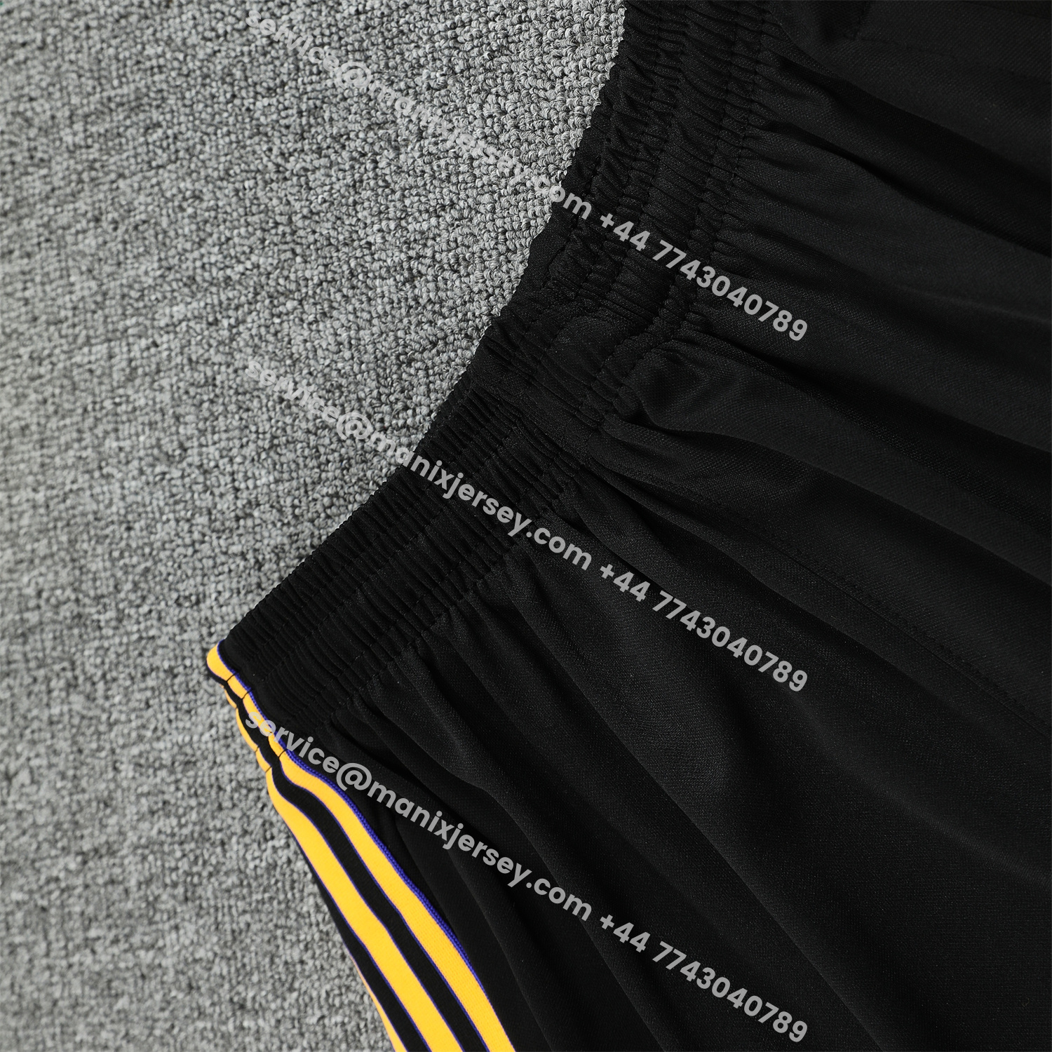 ManixJersey.com | Manchester United 25-26 Short-Sleeve Training Set - Black Top & Black Shorts -Customize Name, Number and Patch | Worldwide Shipping