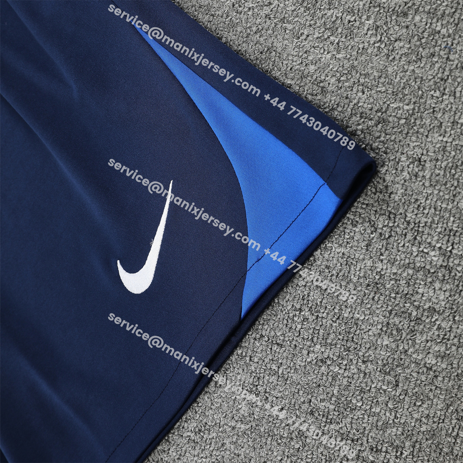 ManixJersey.com | Paris Saint-Germain PSG 25-26 Short-Sleeve Training Set - Blue Top & Deep Blue Shorts -Customize Name, Number and Patch | Worldwide Shipping